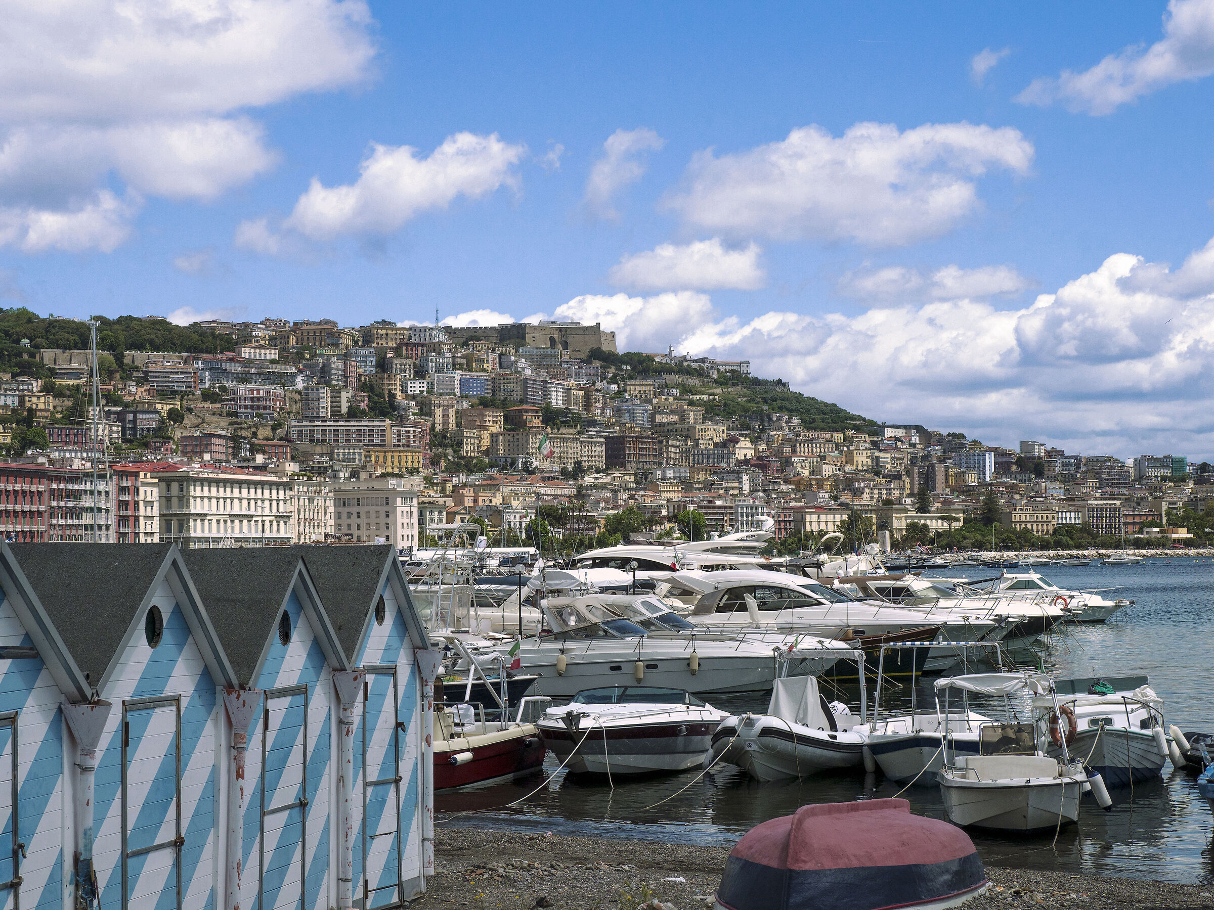 Vista da spiaggia - Mergellina