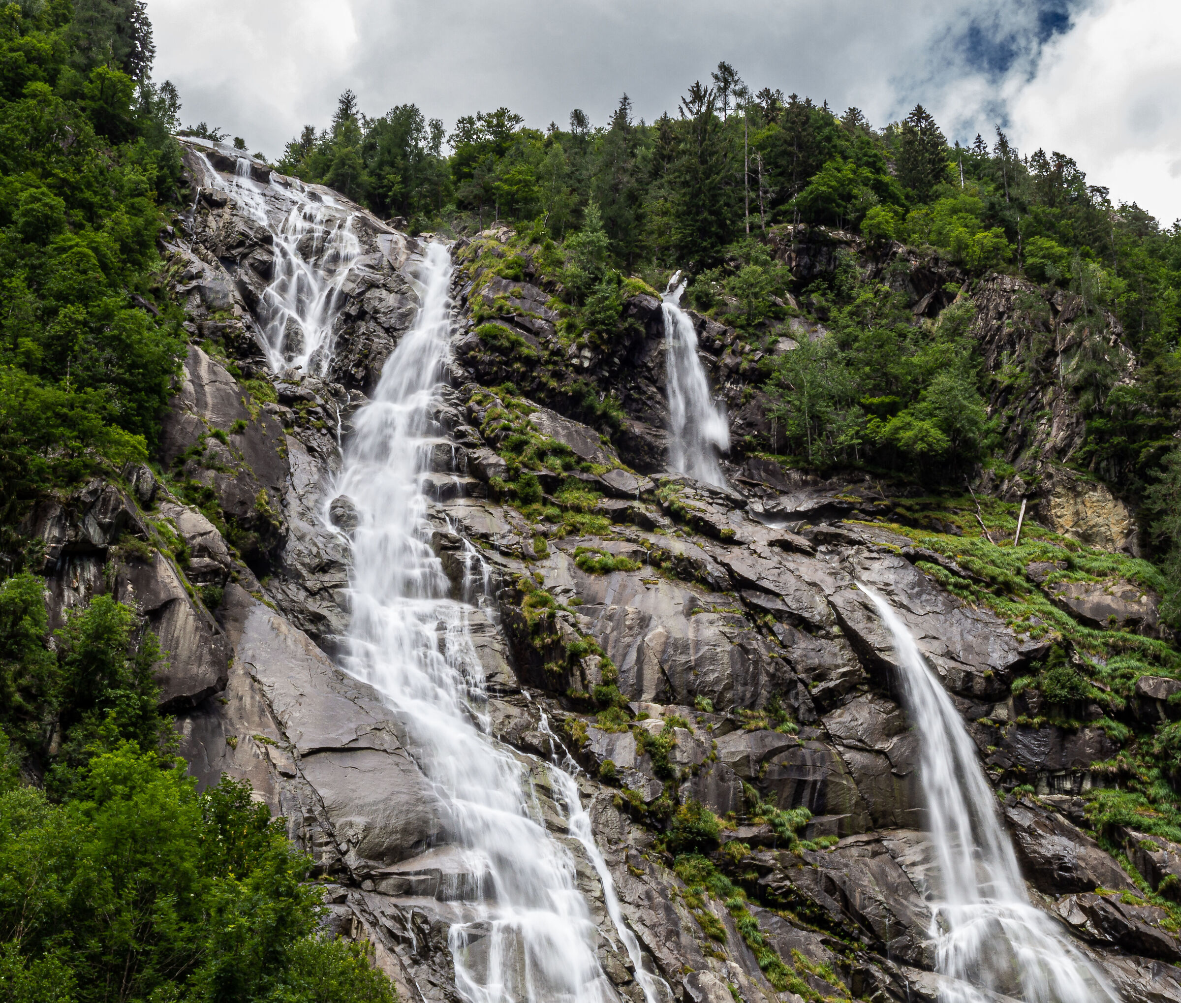 Nardis Waterfalls (Val di Genova)
