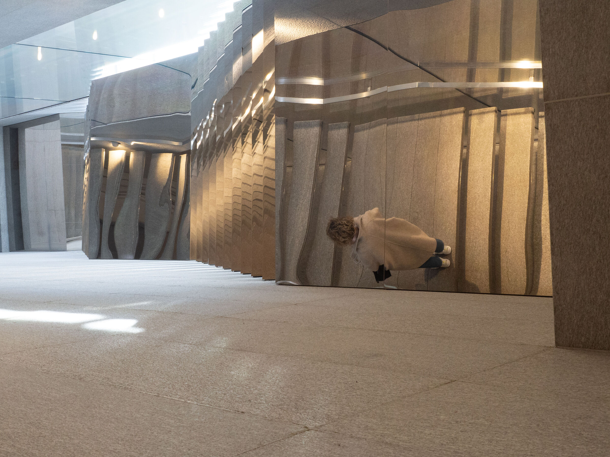 Nella solitudine dello Spazio-Tempo