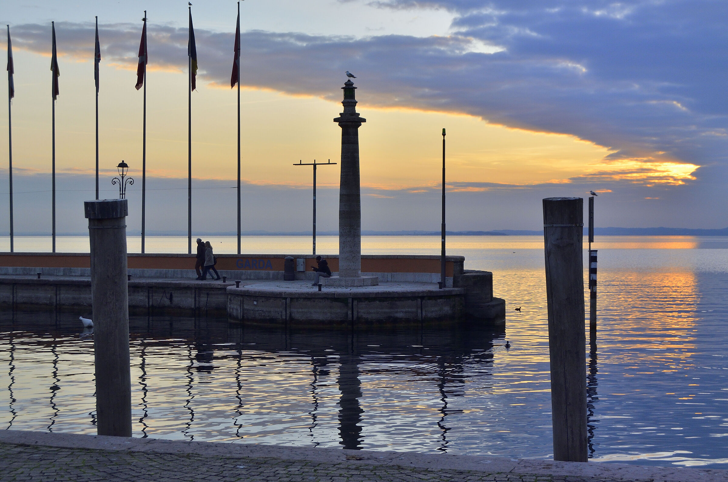 Aquatic geometries - 3