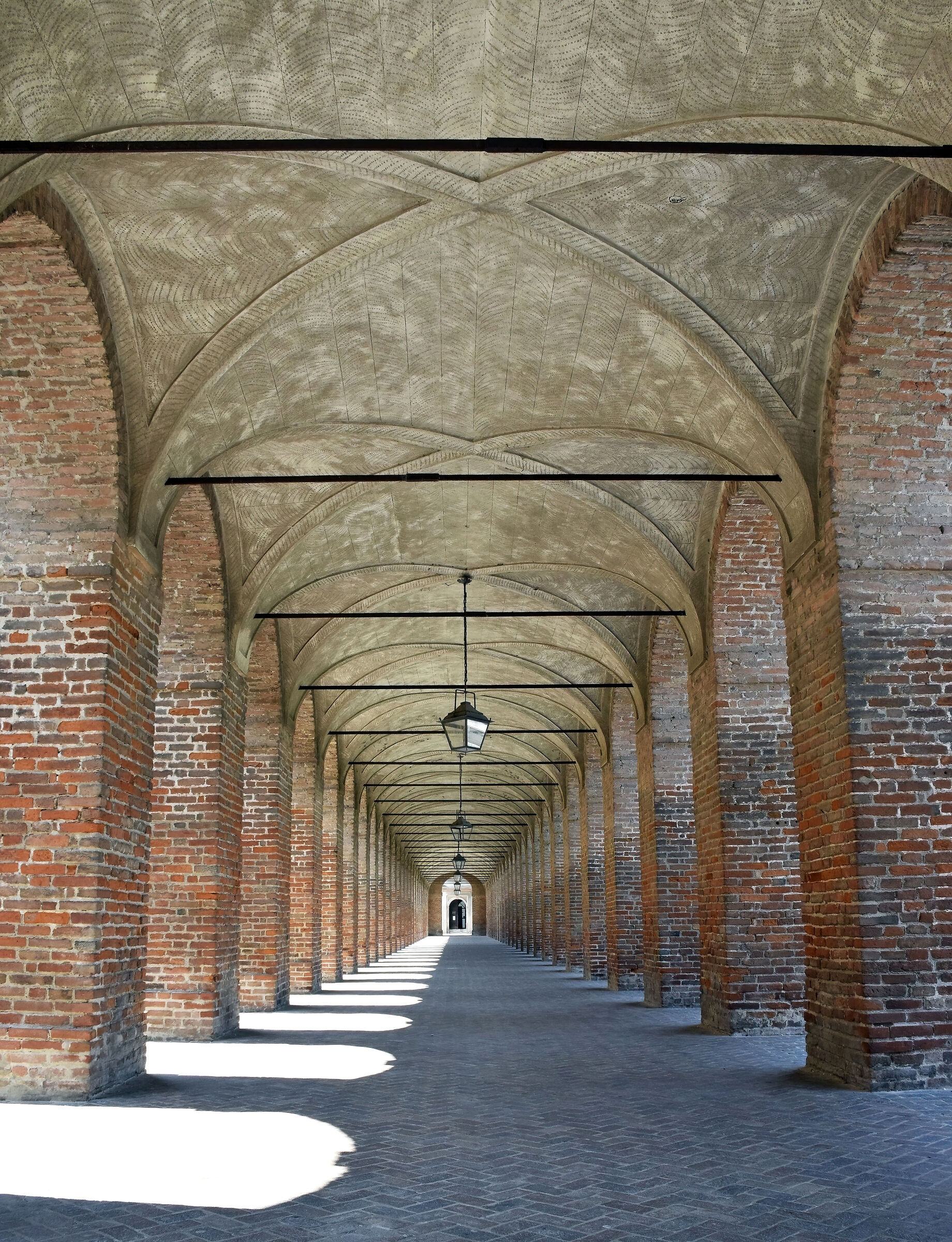 INTERIOR GALLERY OF THE ANCIENTS