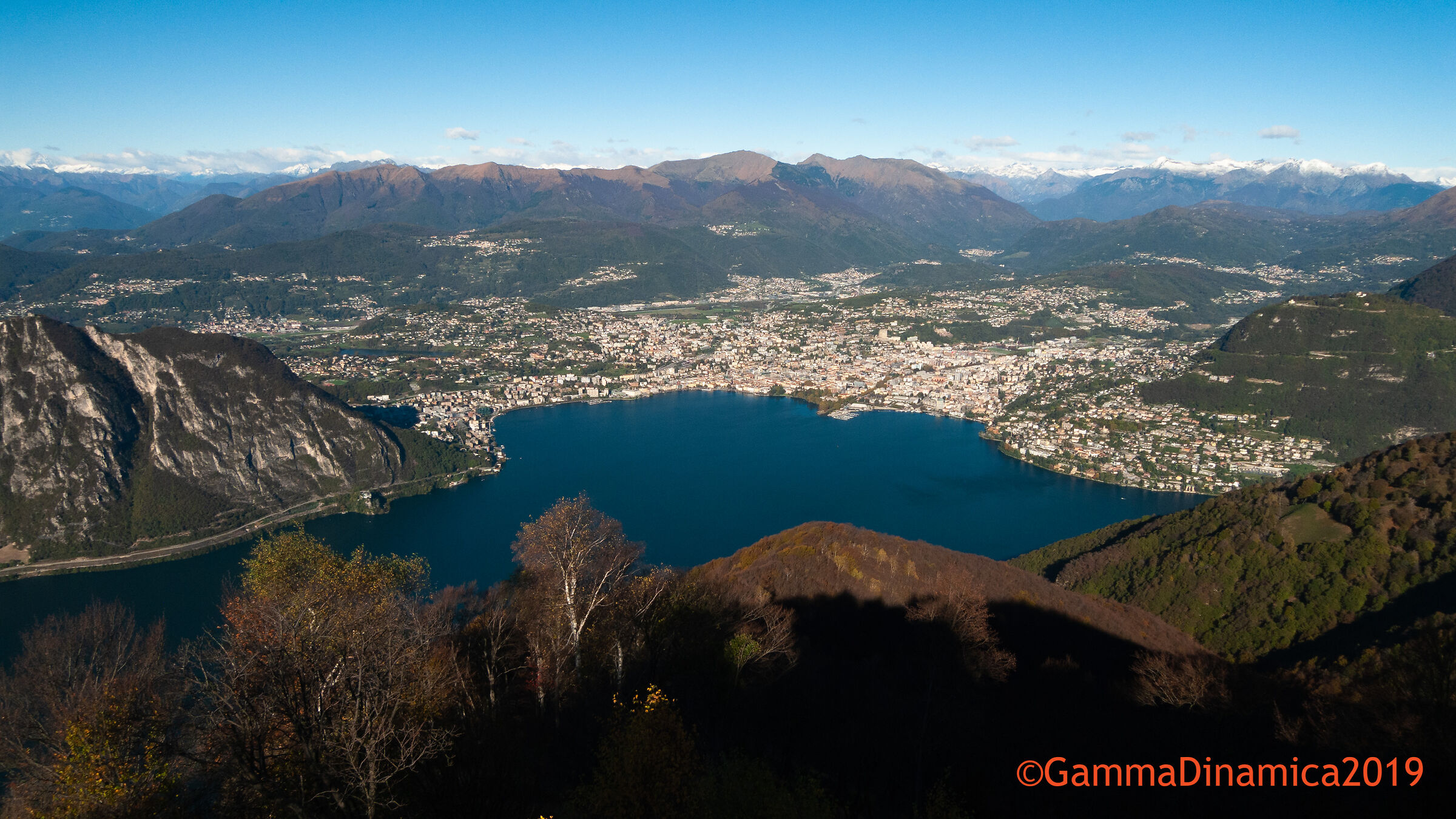 Lugano e le Alpi