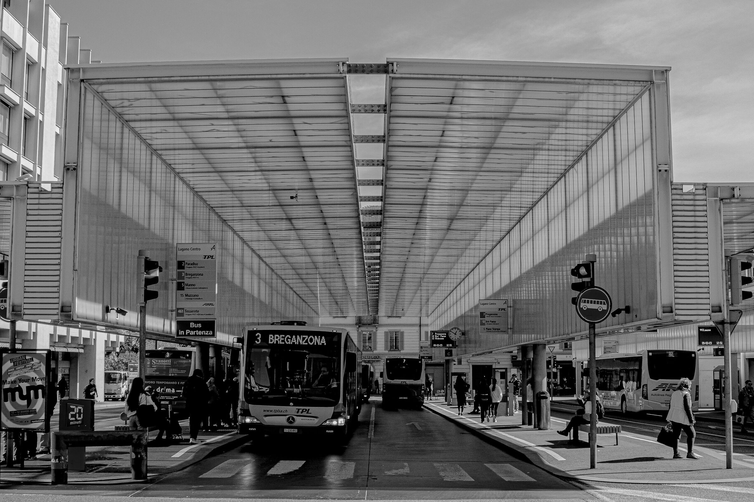 bus station - lugano