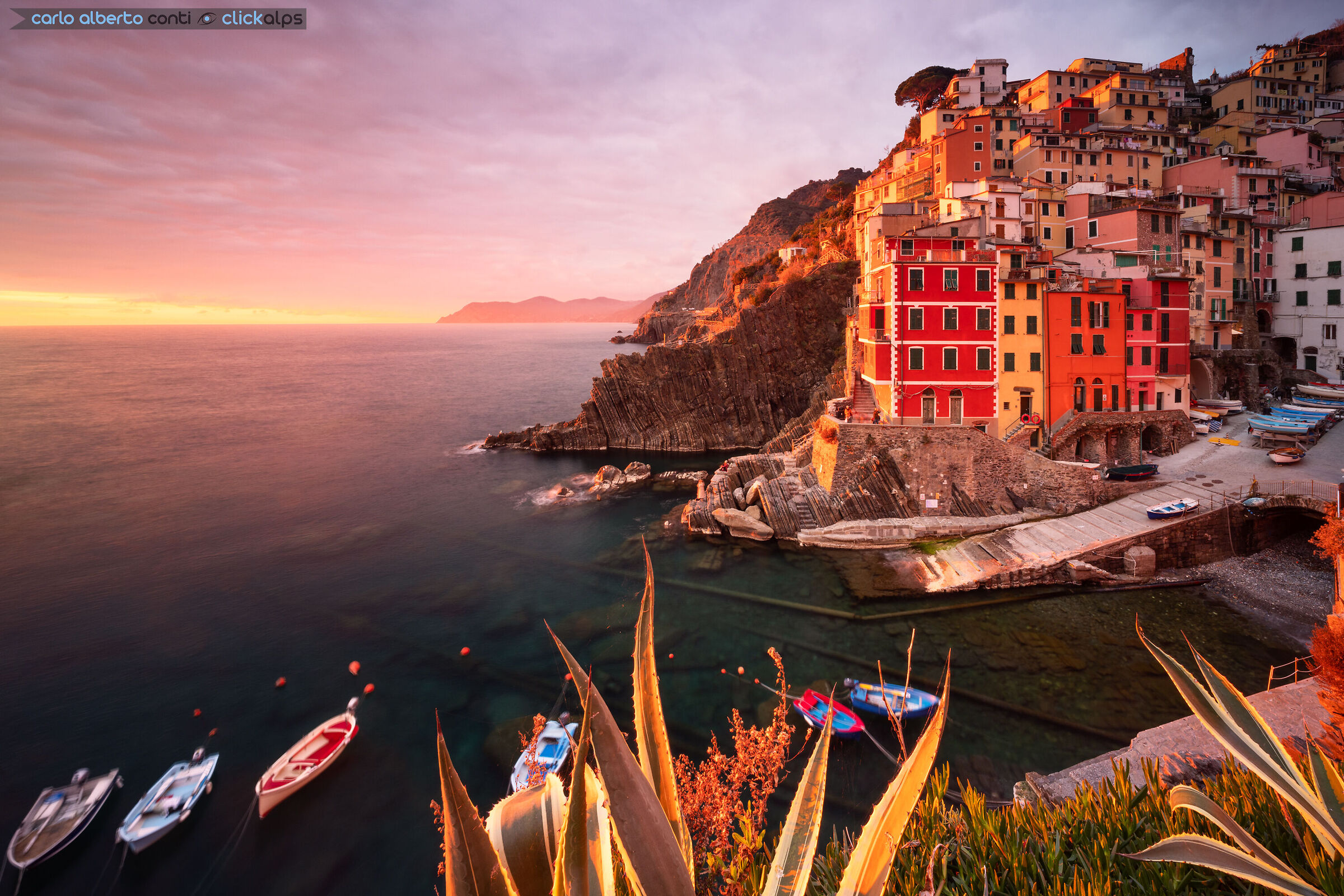 Riomaggiore al tramonto