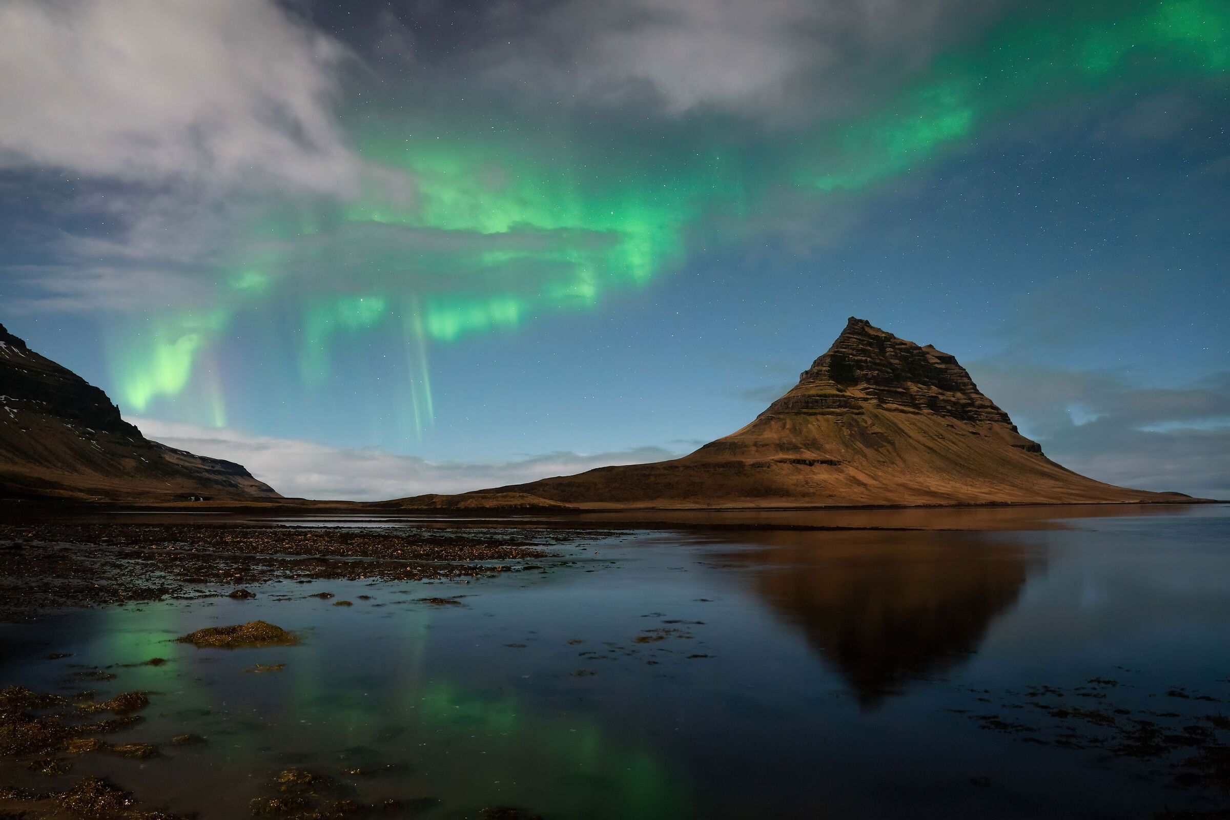 Aurora to Mount kirkjufell
