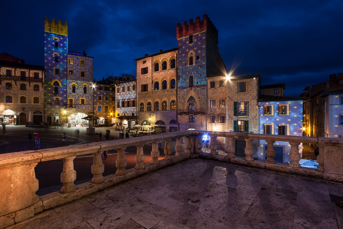 La piazza dipinta ...