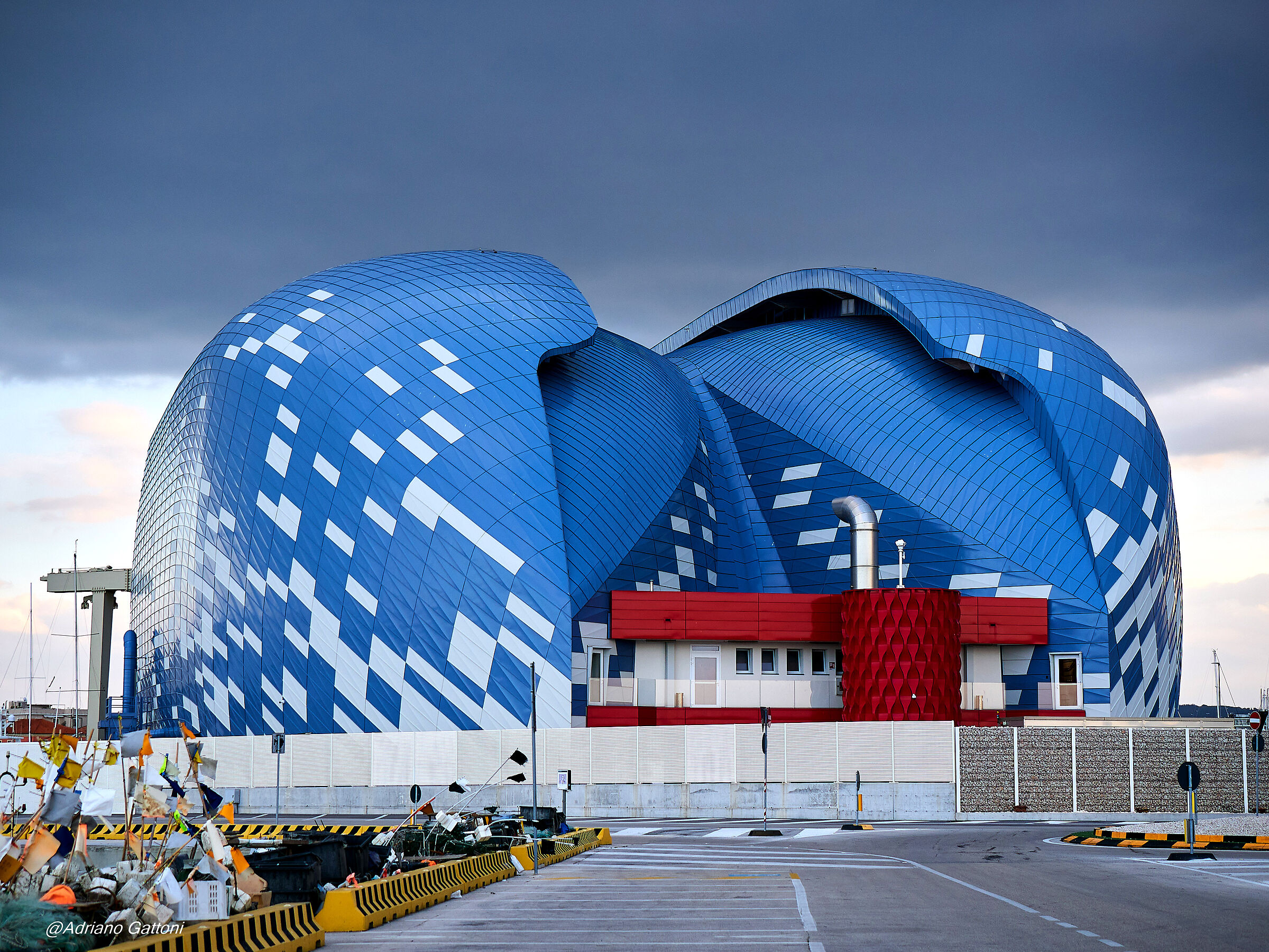 The blue balerna
