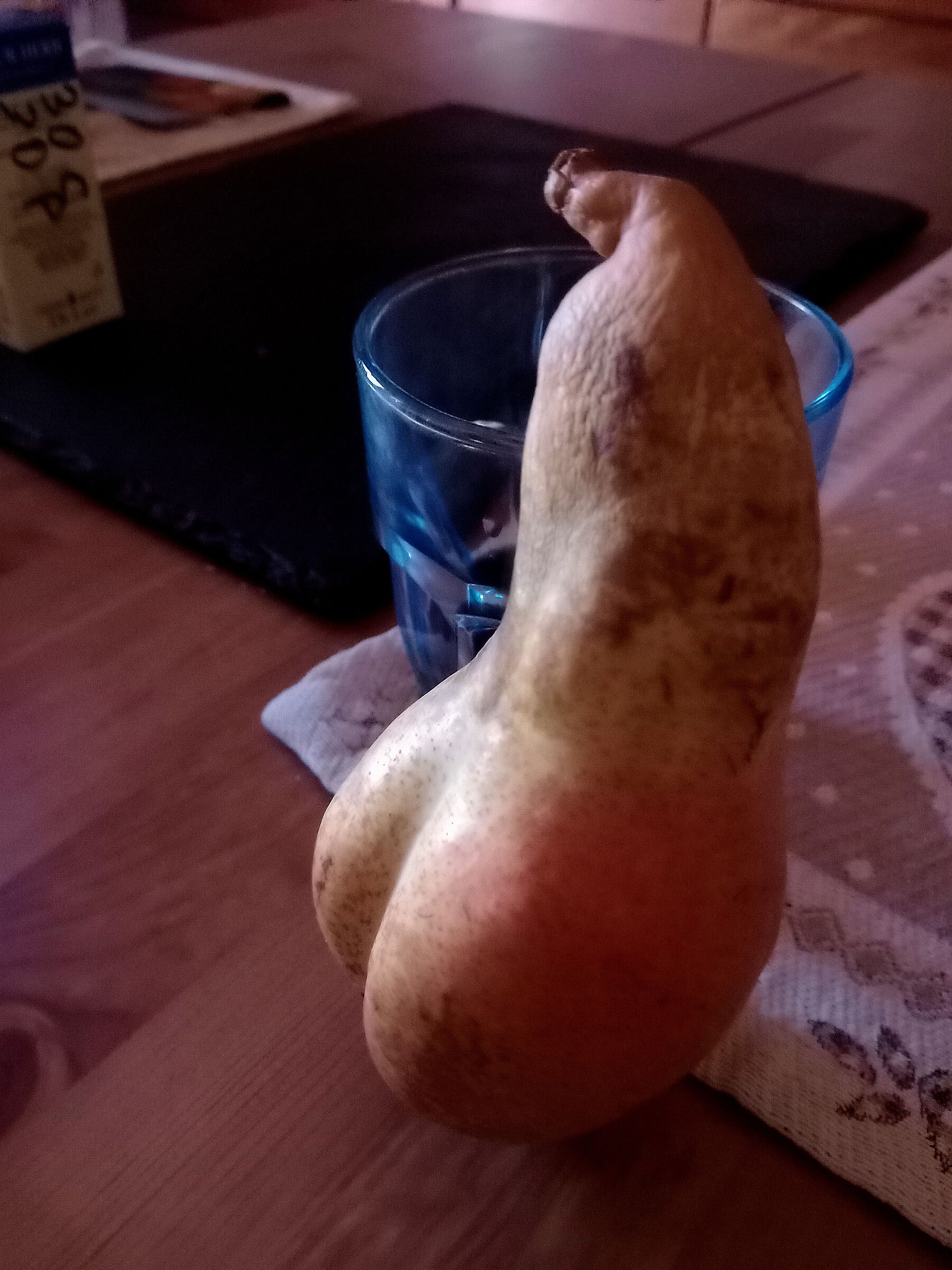 The B side of the pear