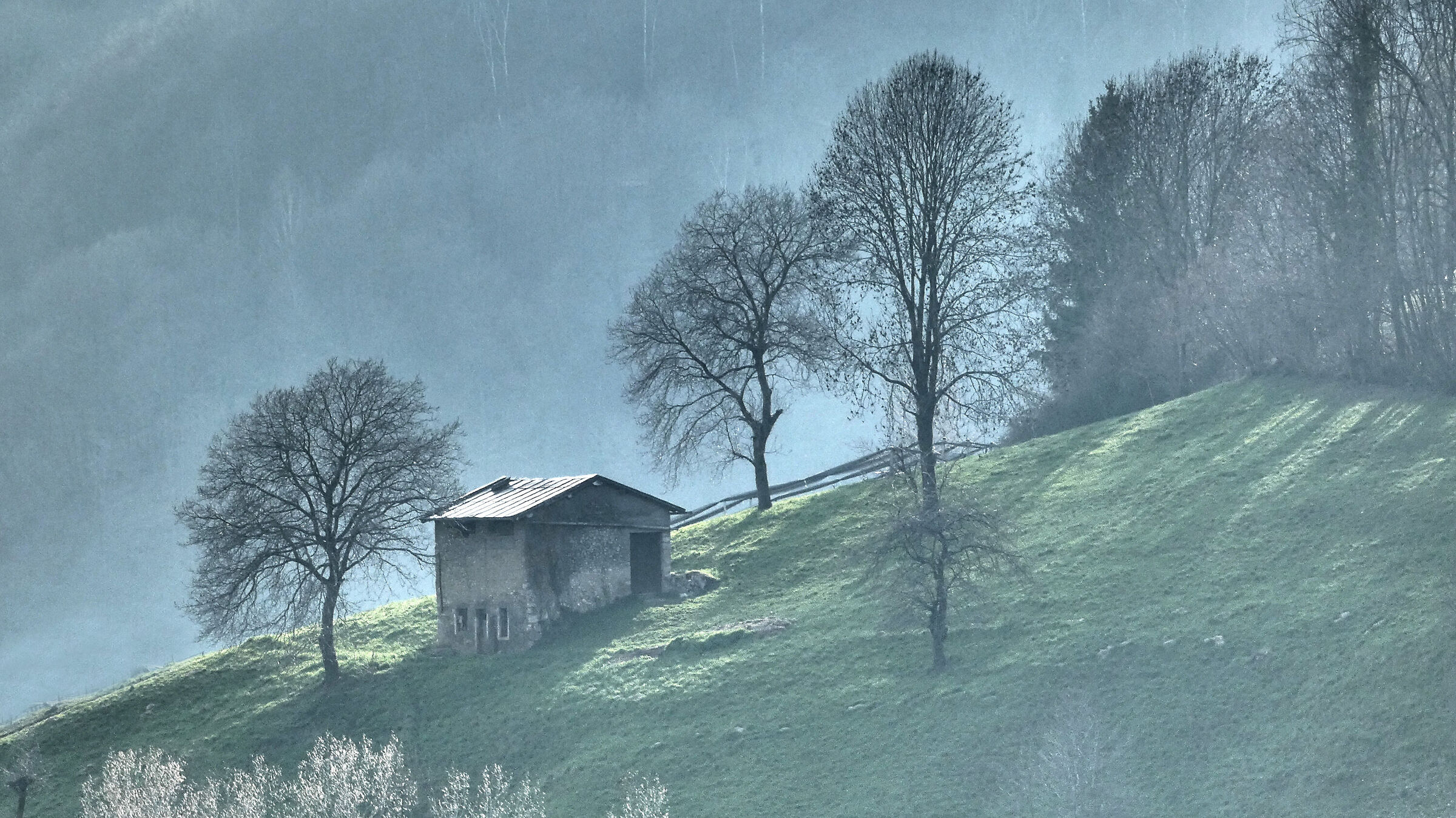 The Organesta hut towards Lepreno (Serina Bg)