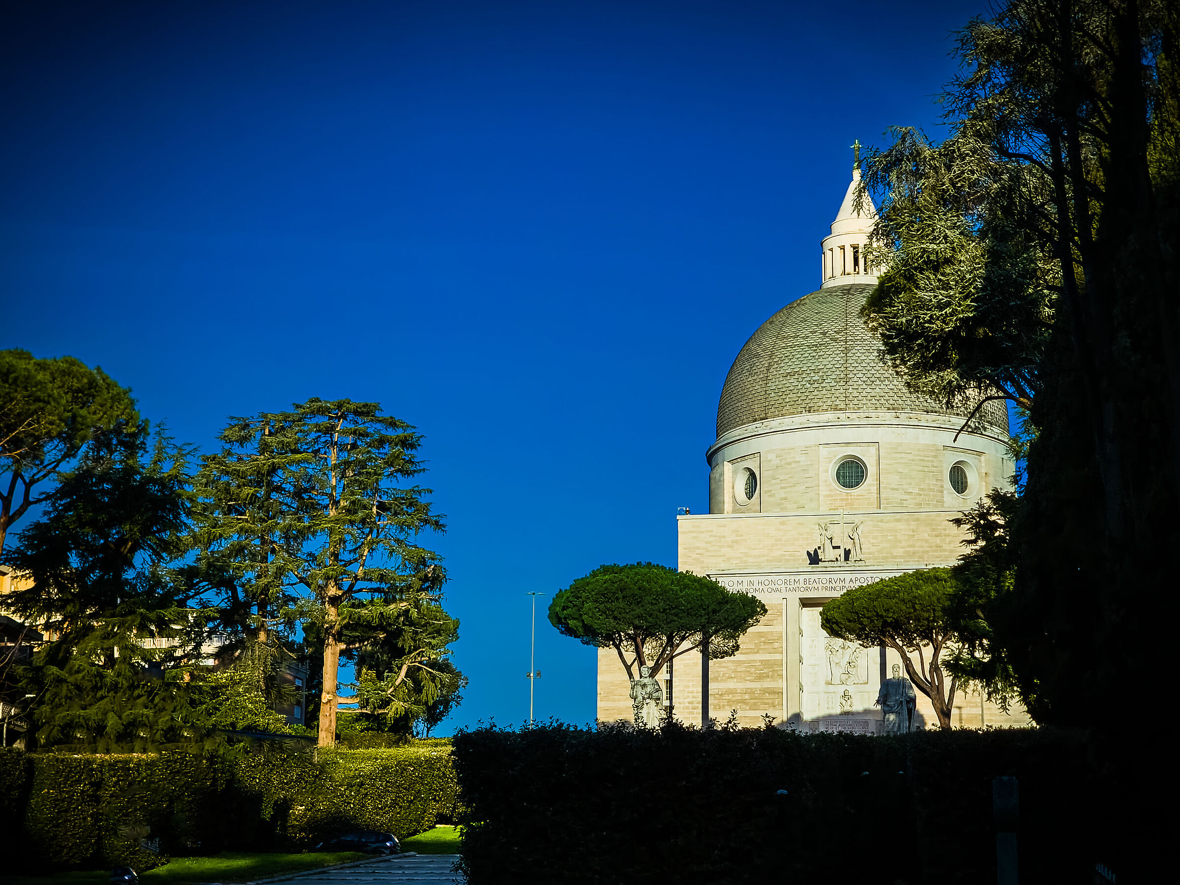 Basilica S.S. Pietro e Paolo- EUR