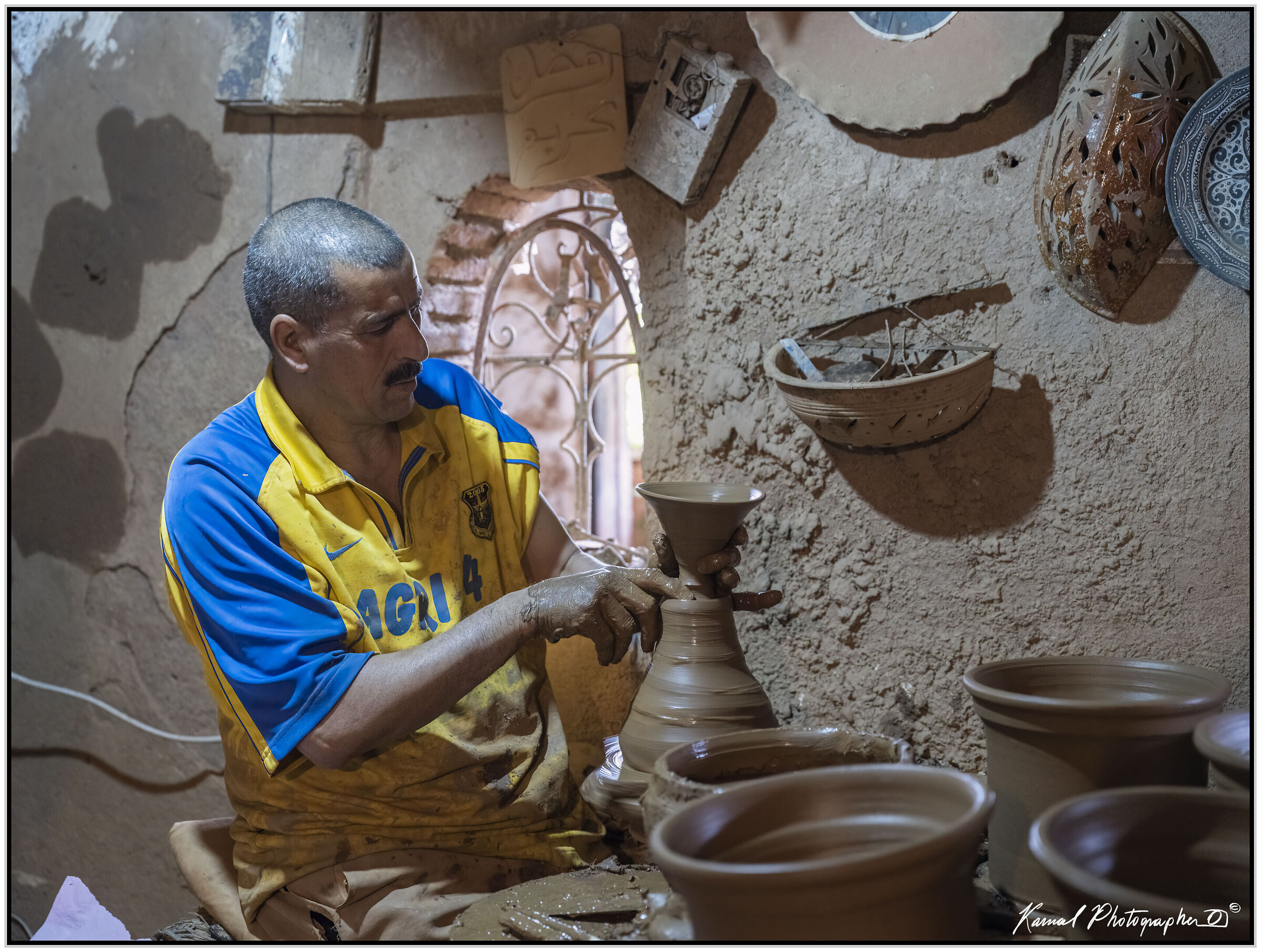 Mastro vasaio  monti dell'Atlante Marocco