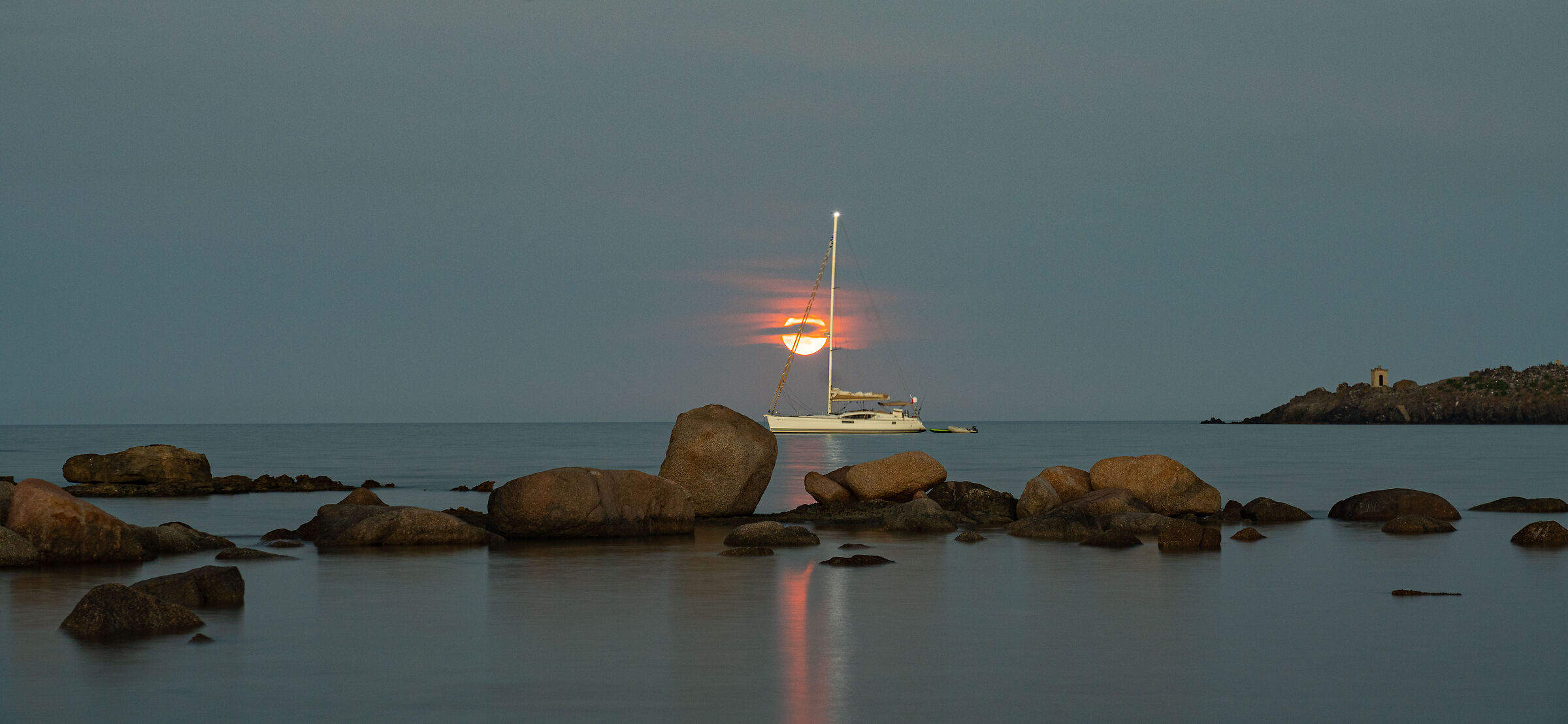 Luna rossa