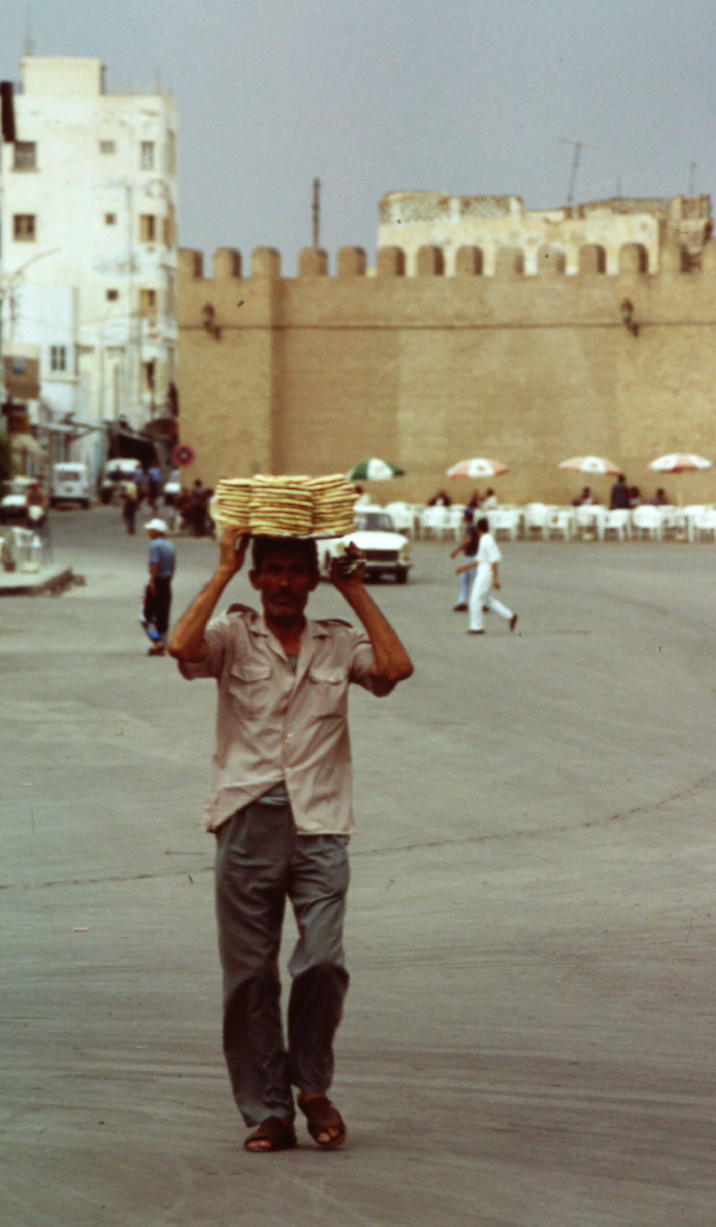 Tunis 2