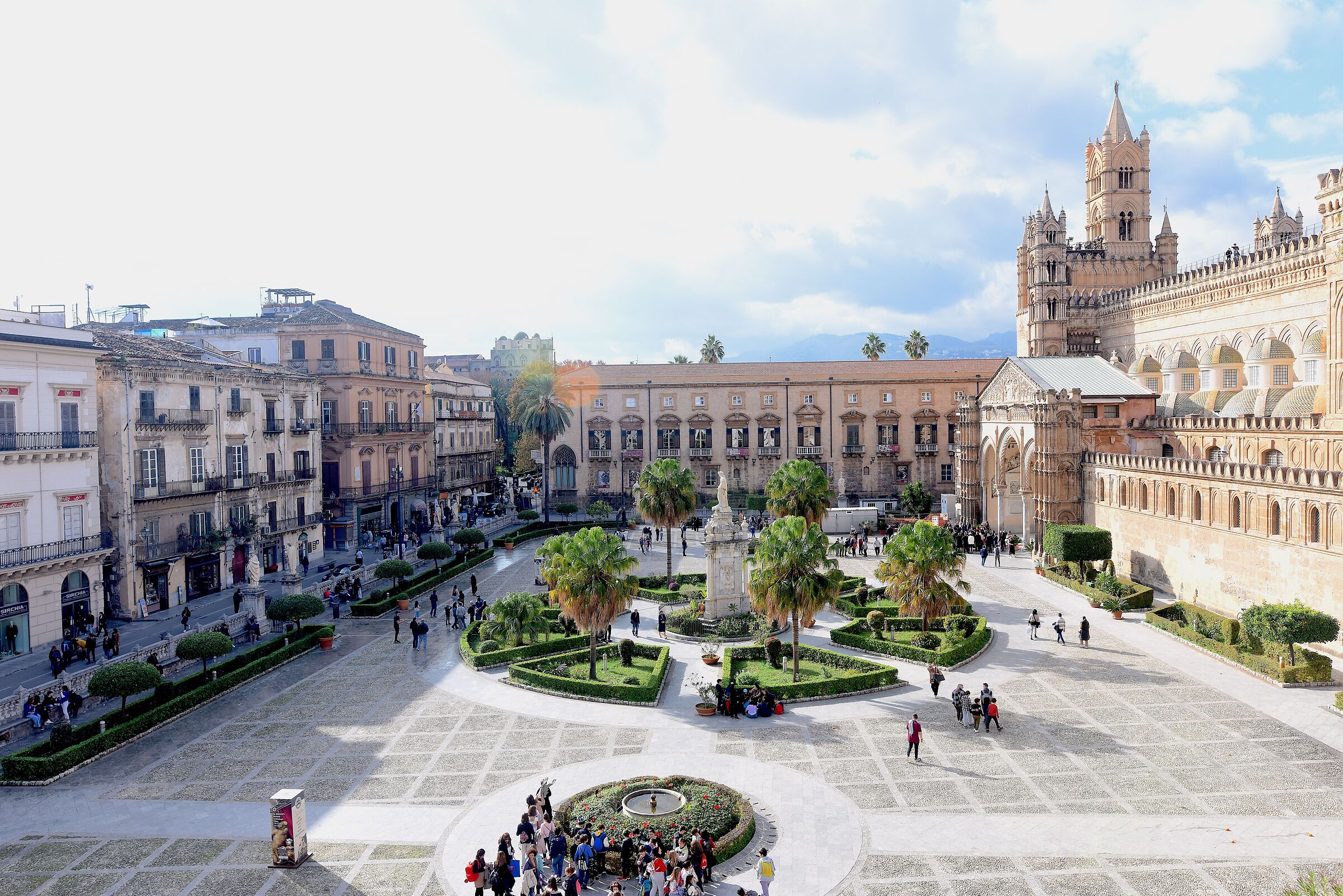 CATHEDRAL OF PALERMO - GARDEN