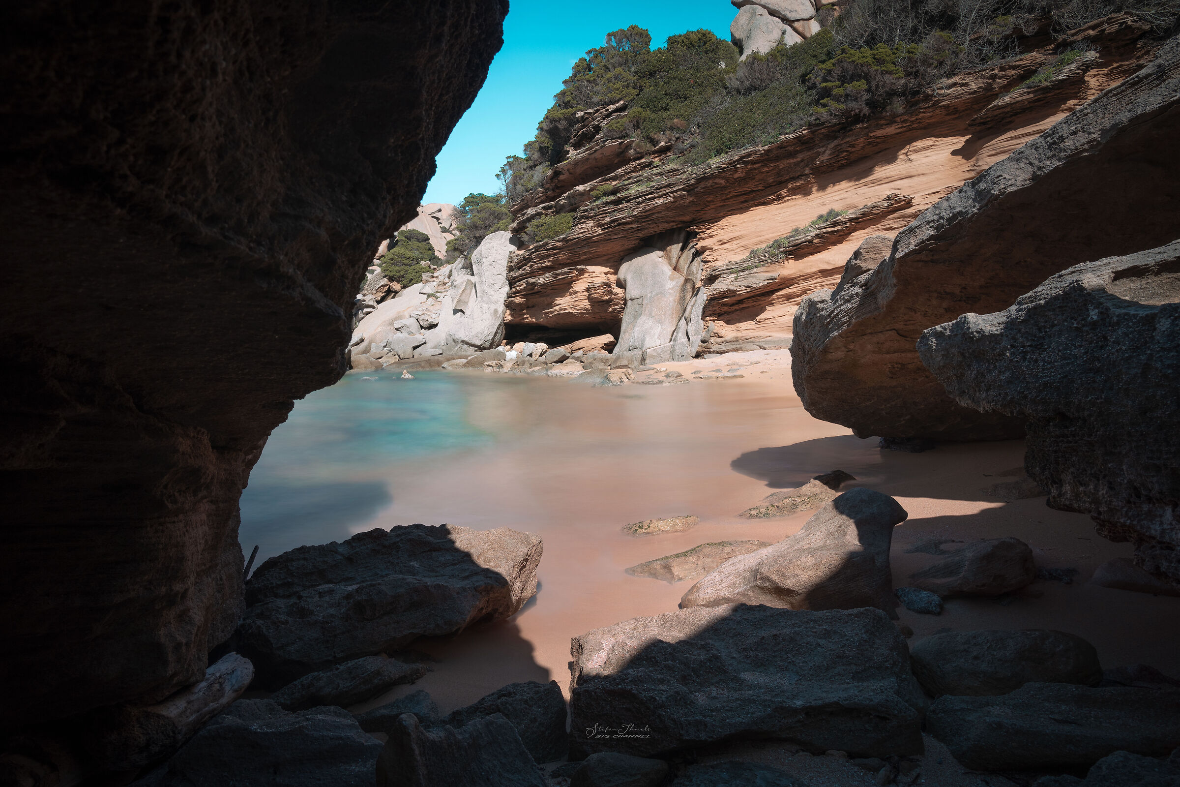 Cala Spinosa a Capo Testa (Santa Teresa di Gallura)