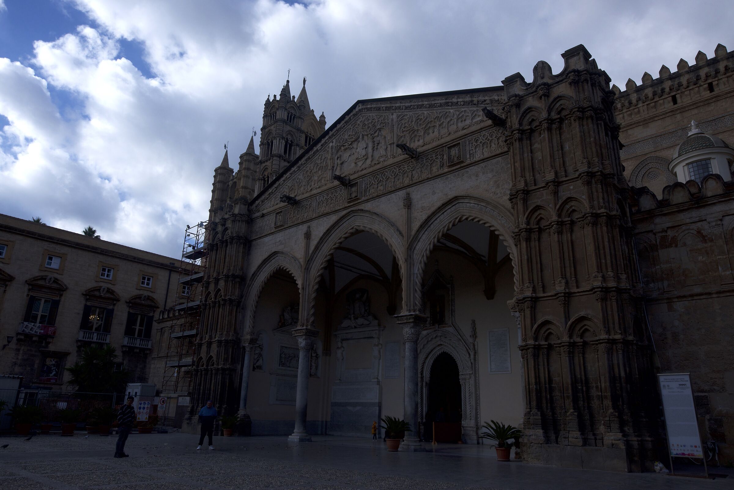 CATHEDRAL - SOUTH PORTICO WITHOUT CORRECTIONS