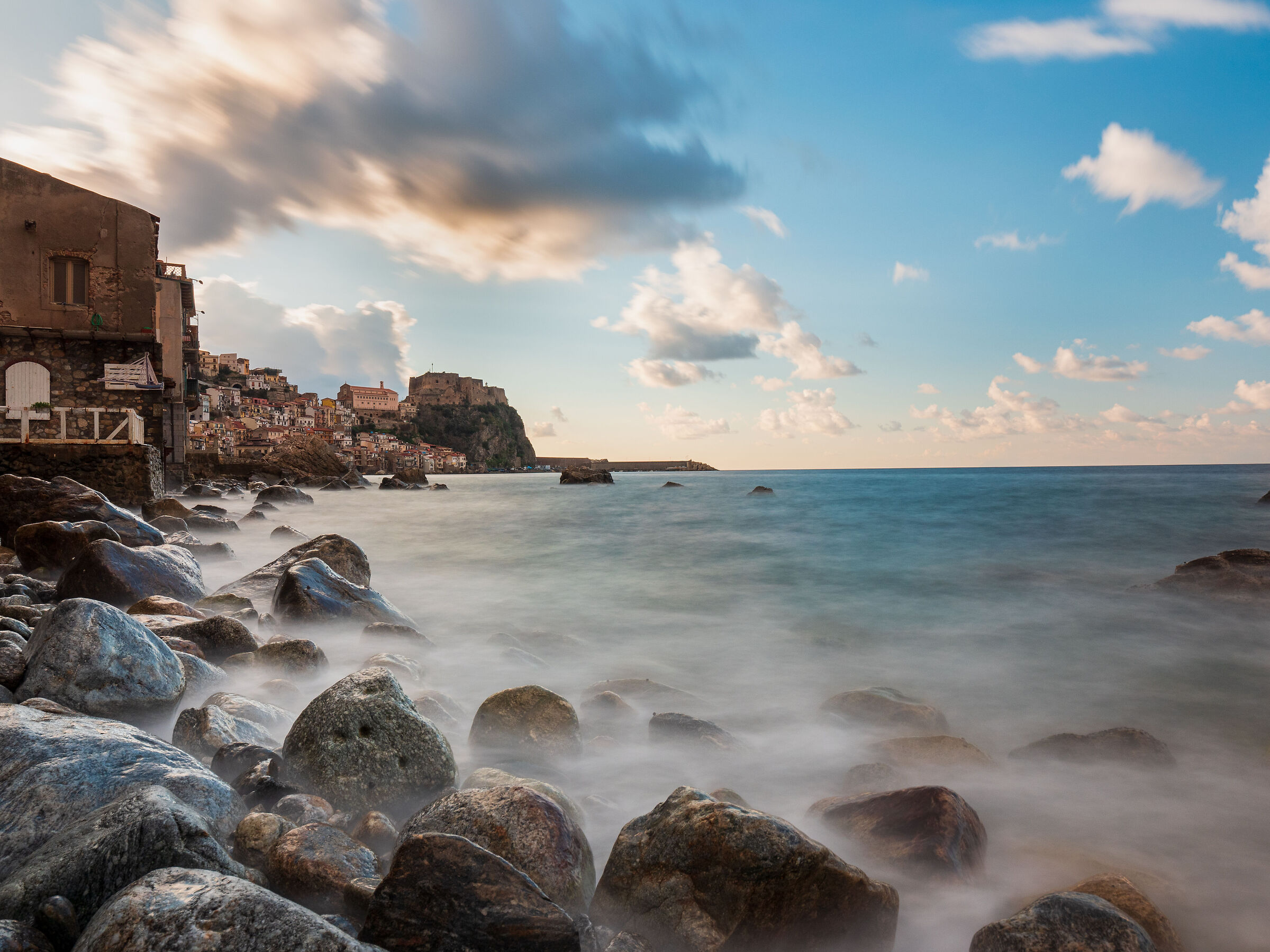 Sea of fog in Chianalea