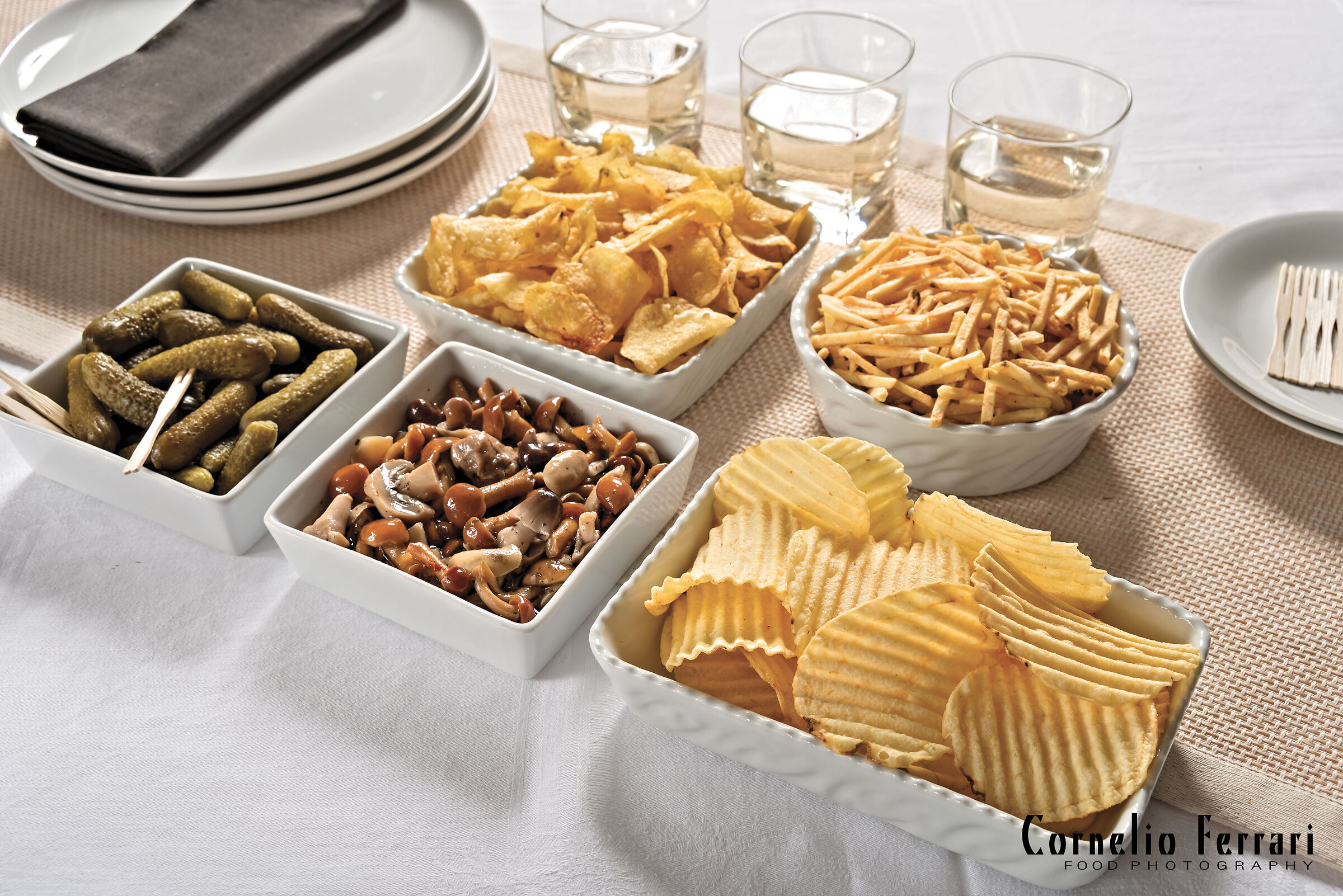 patatine aperitivo funghi e cetriolini