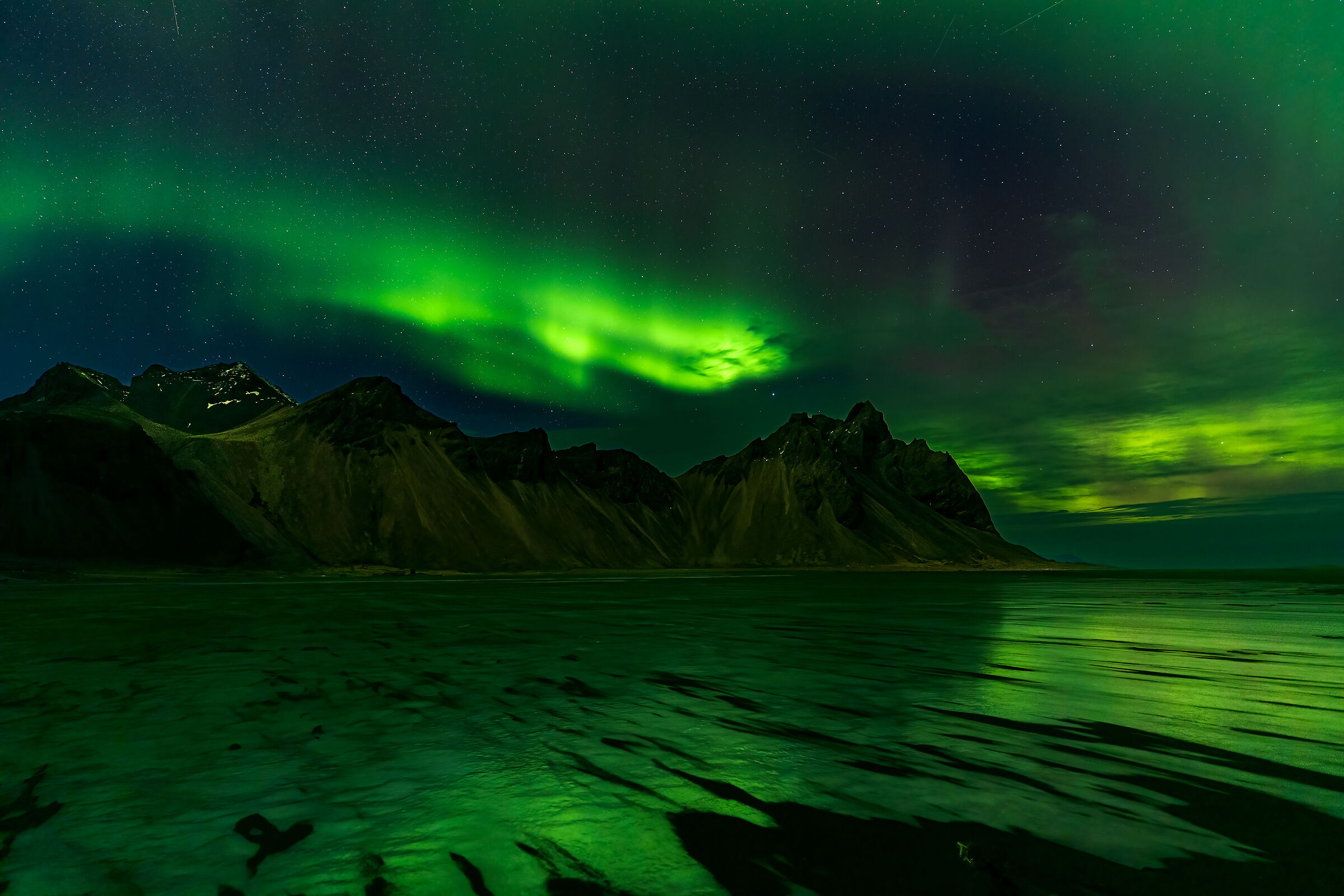 Aurora at Vestrahorn