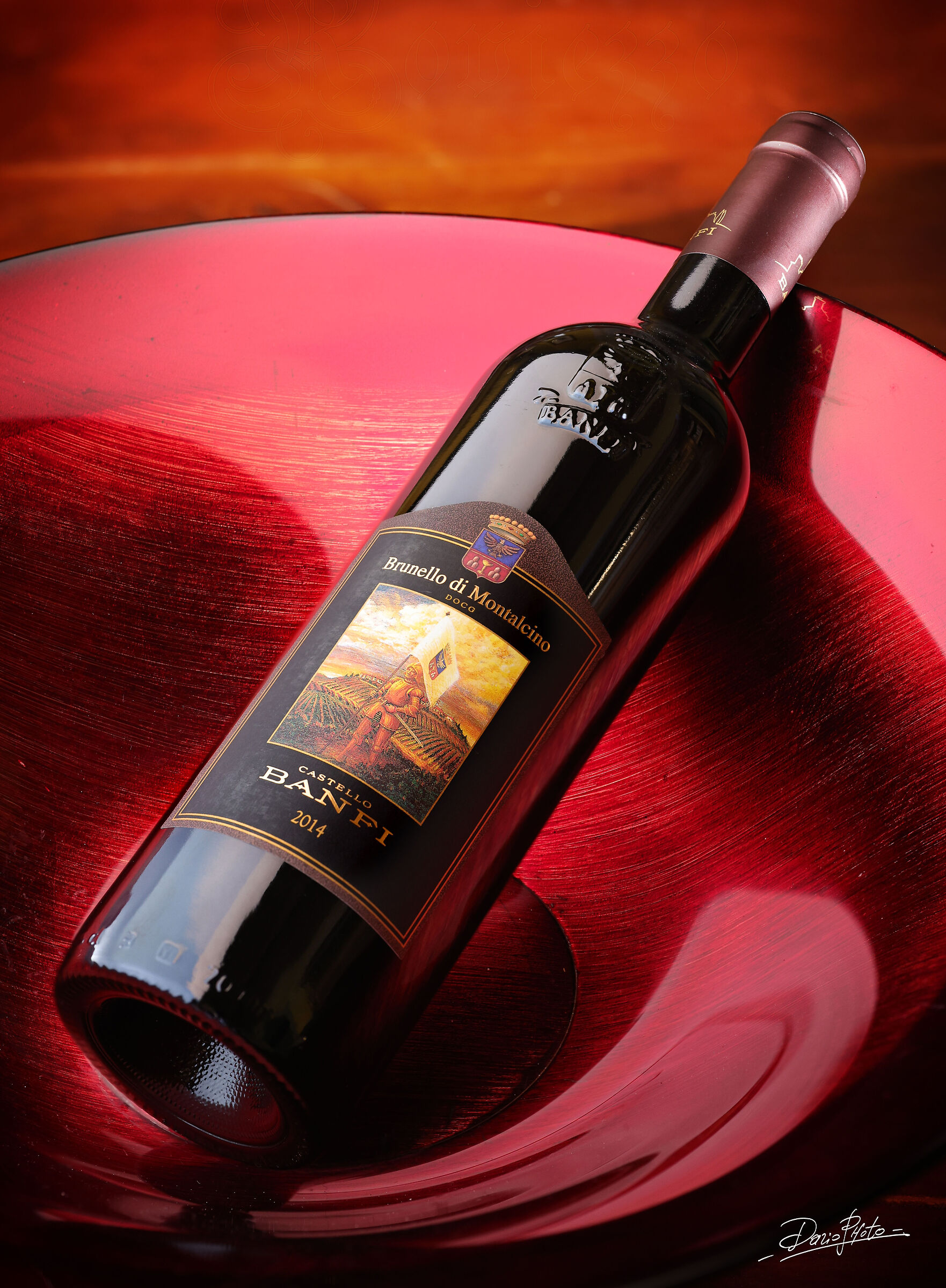 Studio lights for fine wines catalog