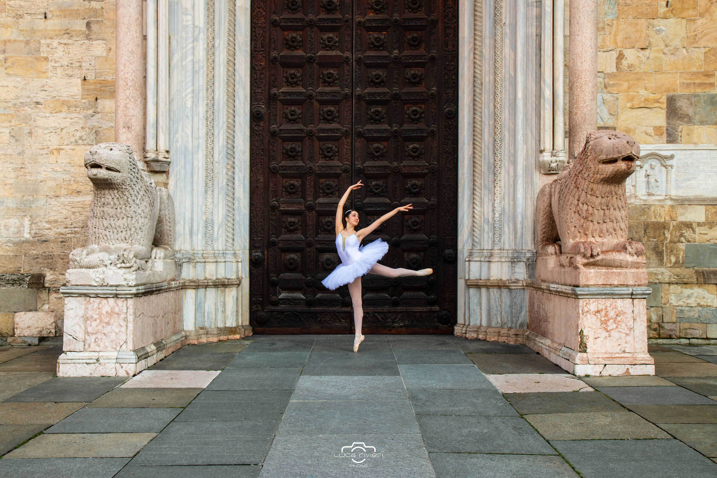 Bodies: Dance meets the city