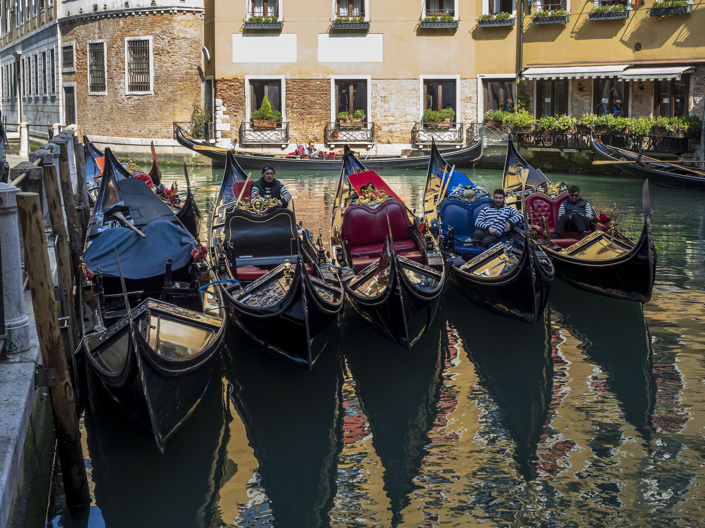 Gondolas 2
