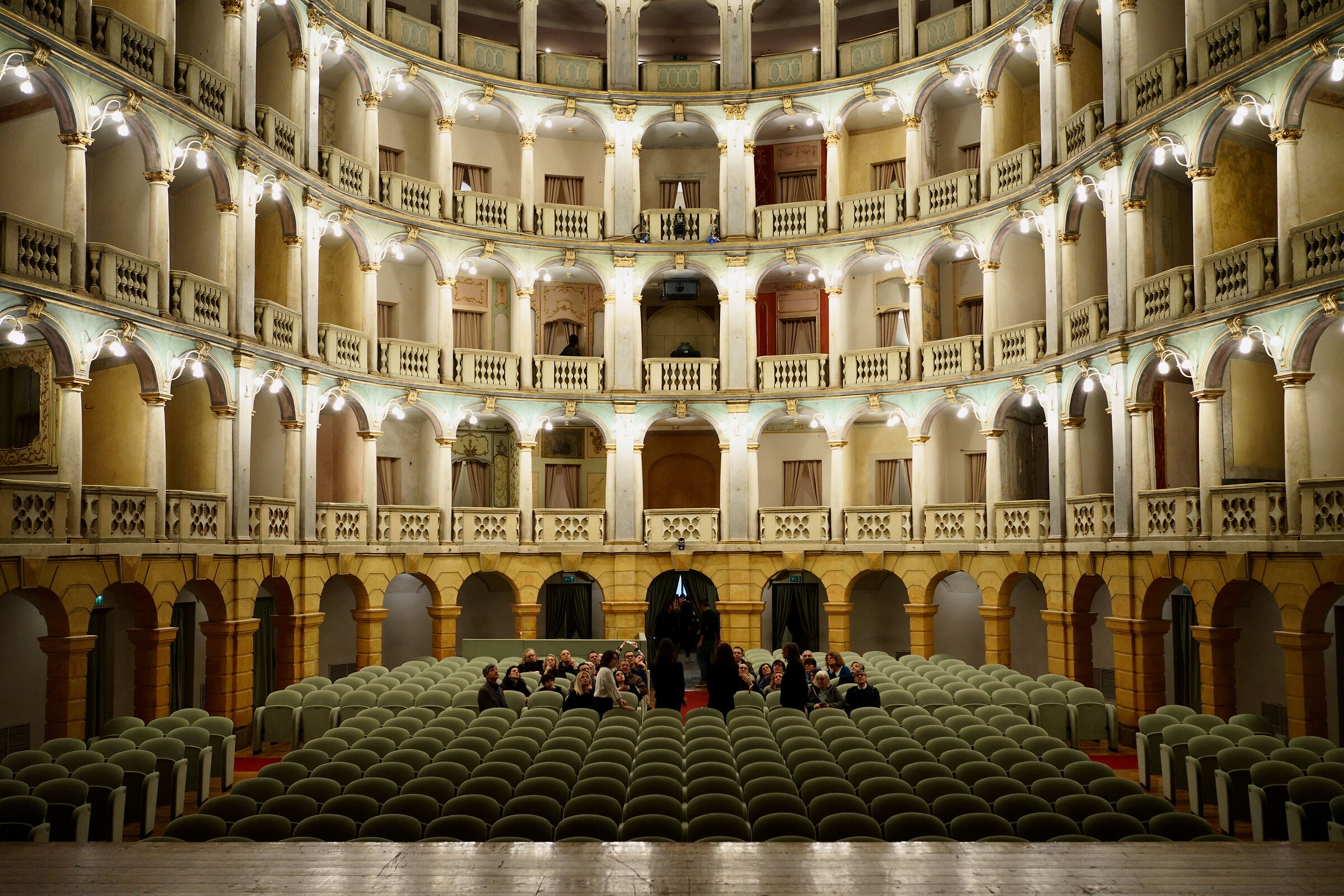 Teatro Fraschini 2