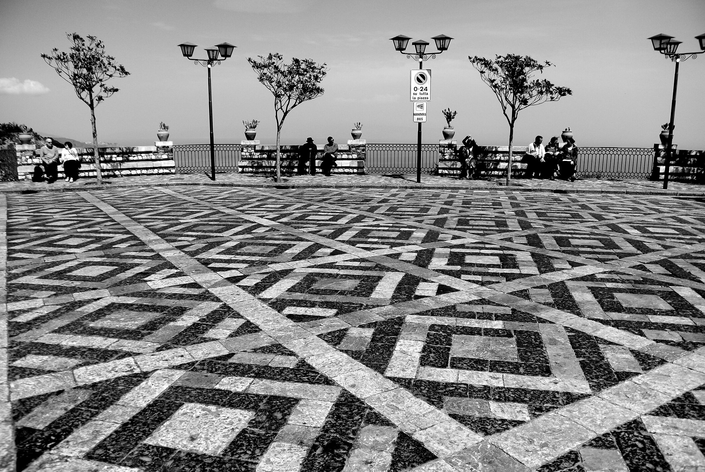 mosaic geometries