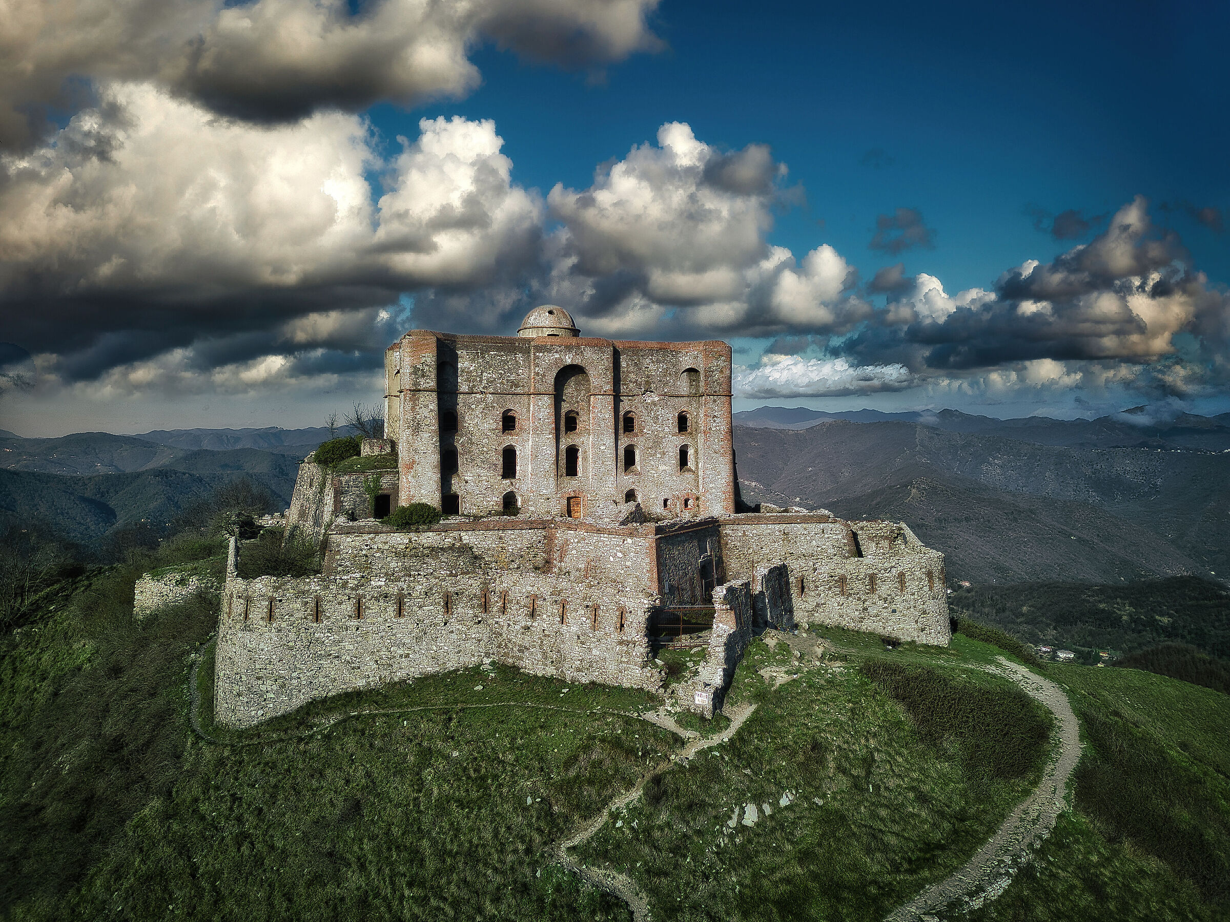 Forte Diamante...Genova, parco delle Mura