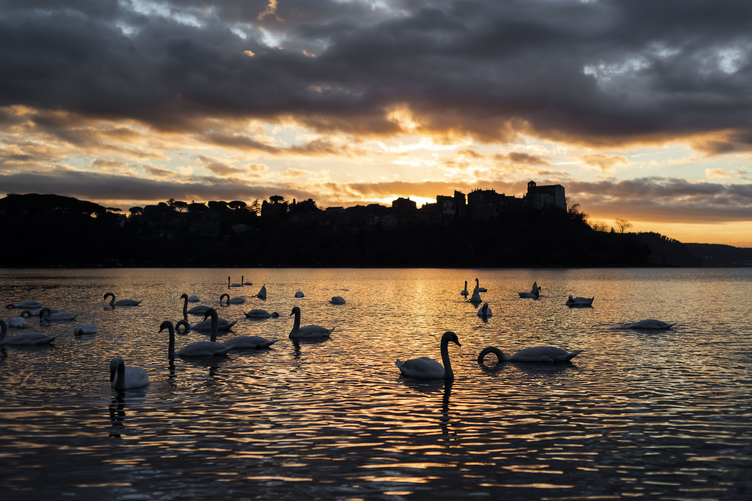 Anguillara Sabazia al tramonto