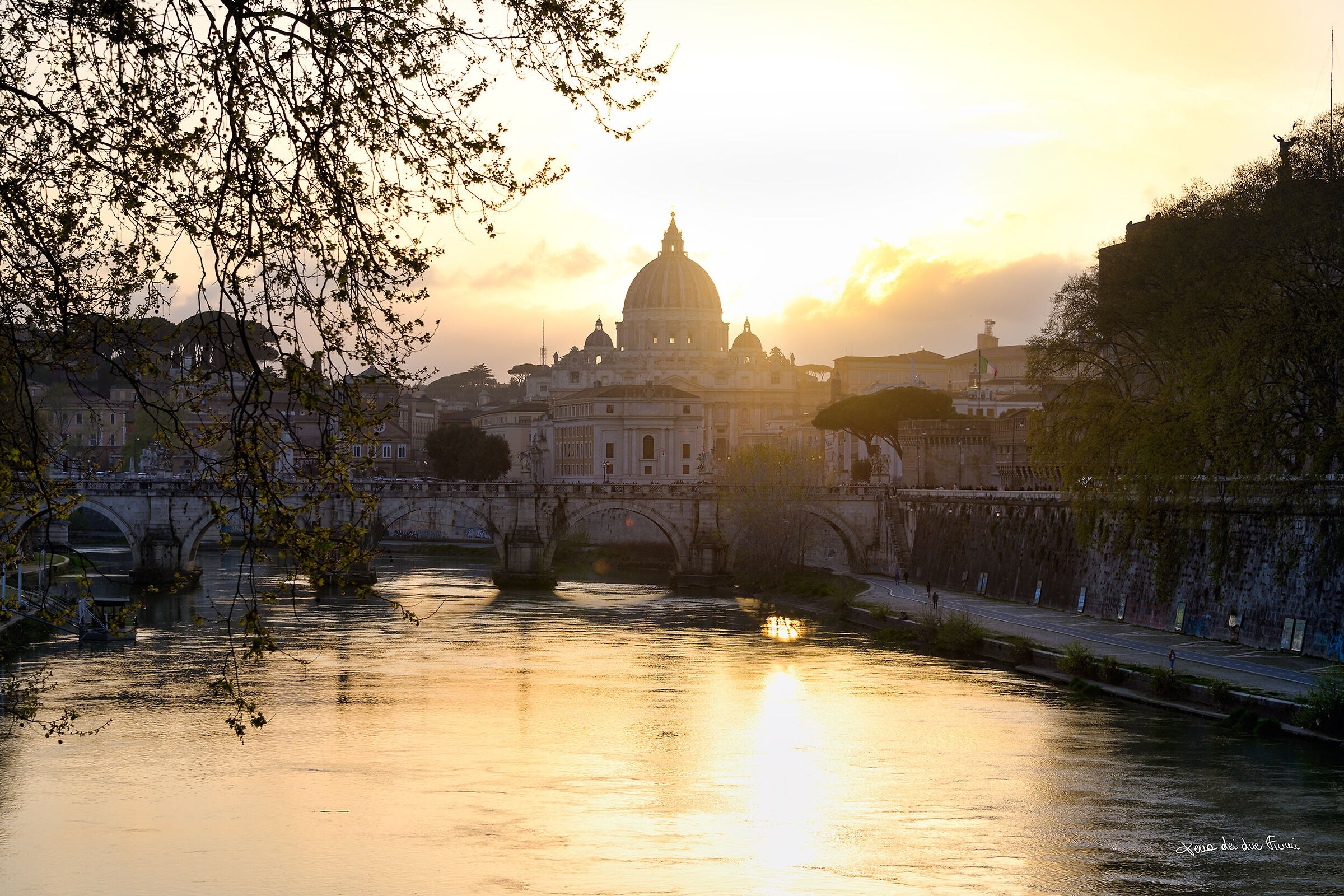 "Quanto sei bella Roma quand'e' er tramonto.......