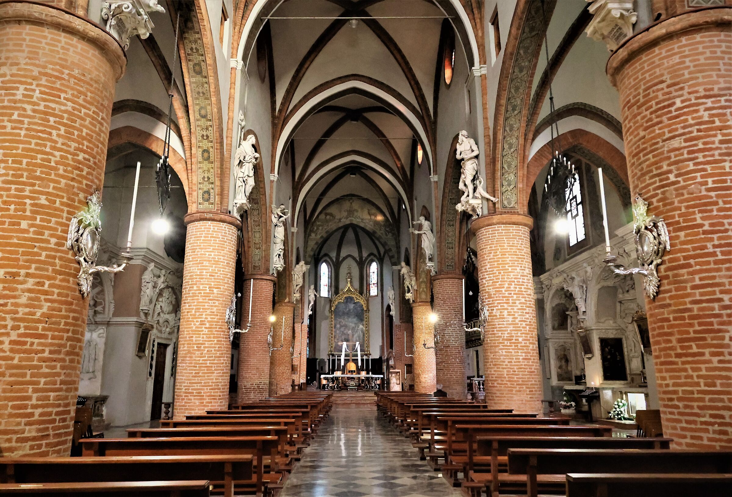 collegiate church of San Giovanni Battista in Castel San Gio...