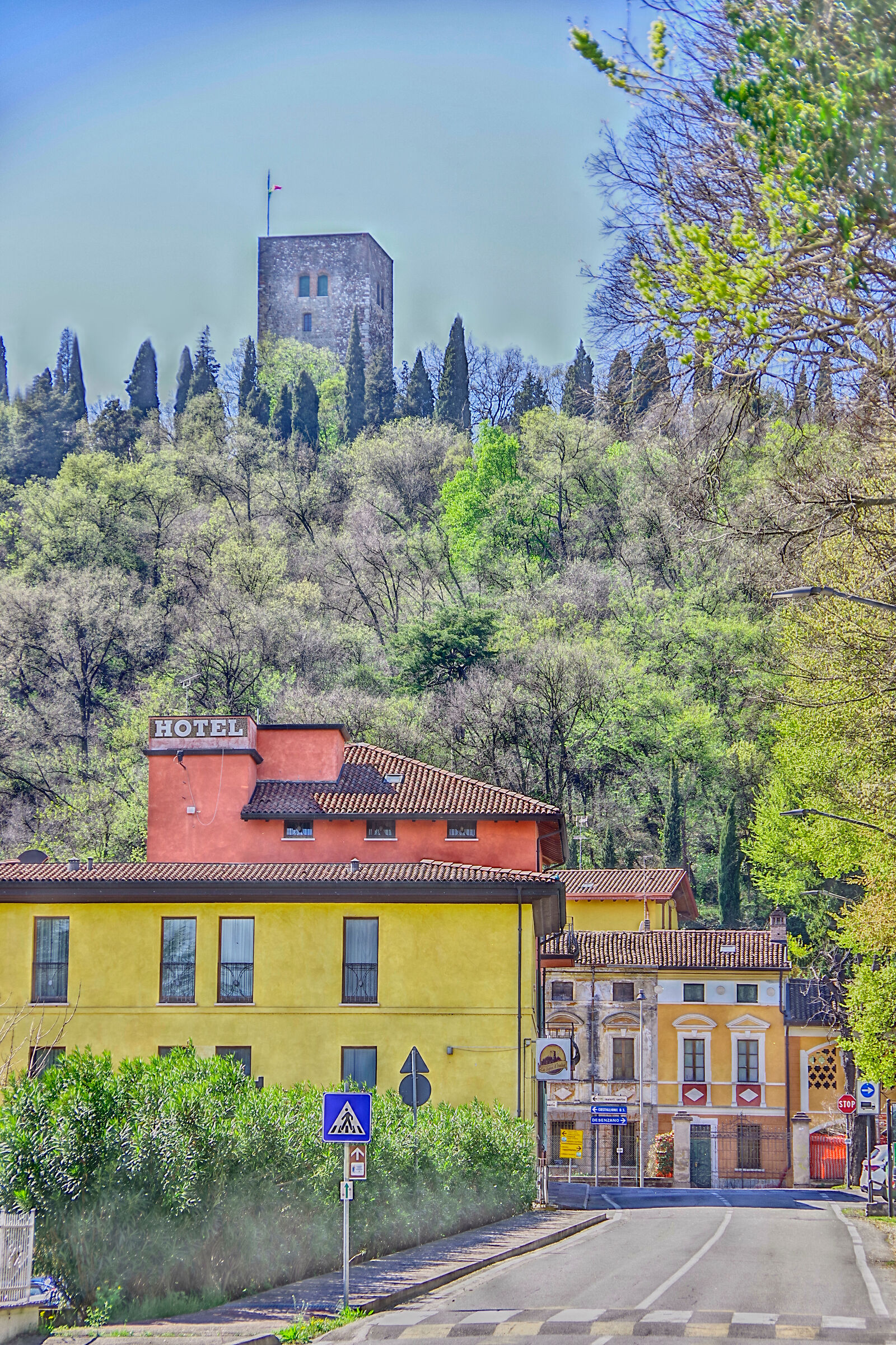 Solferino, castle tower