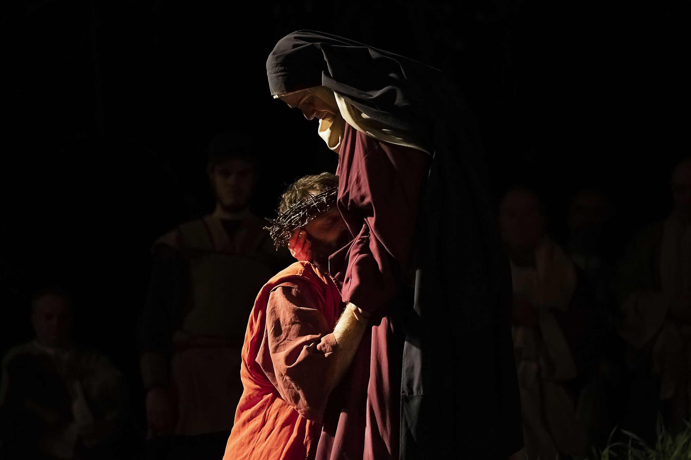 Gesù incontra sua madre