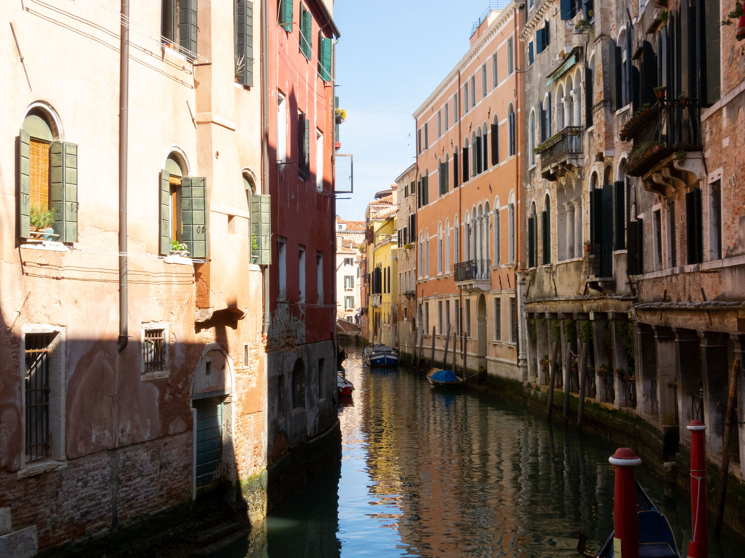 Venetian contrasts