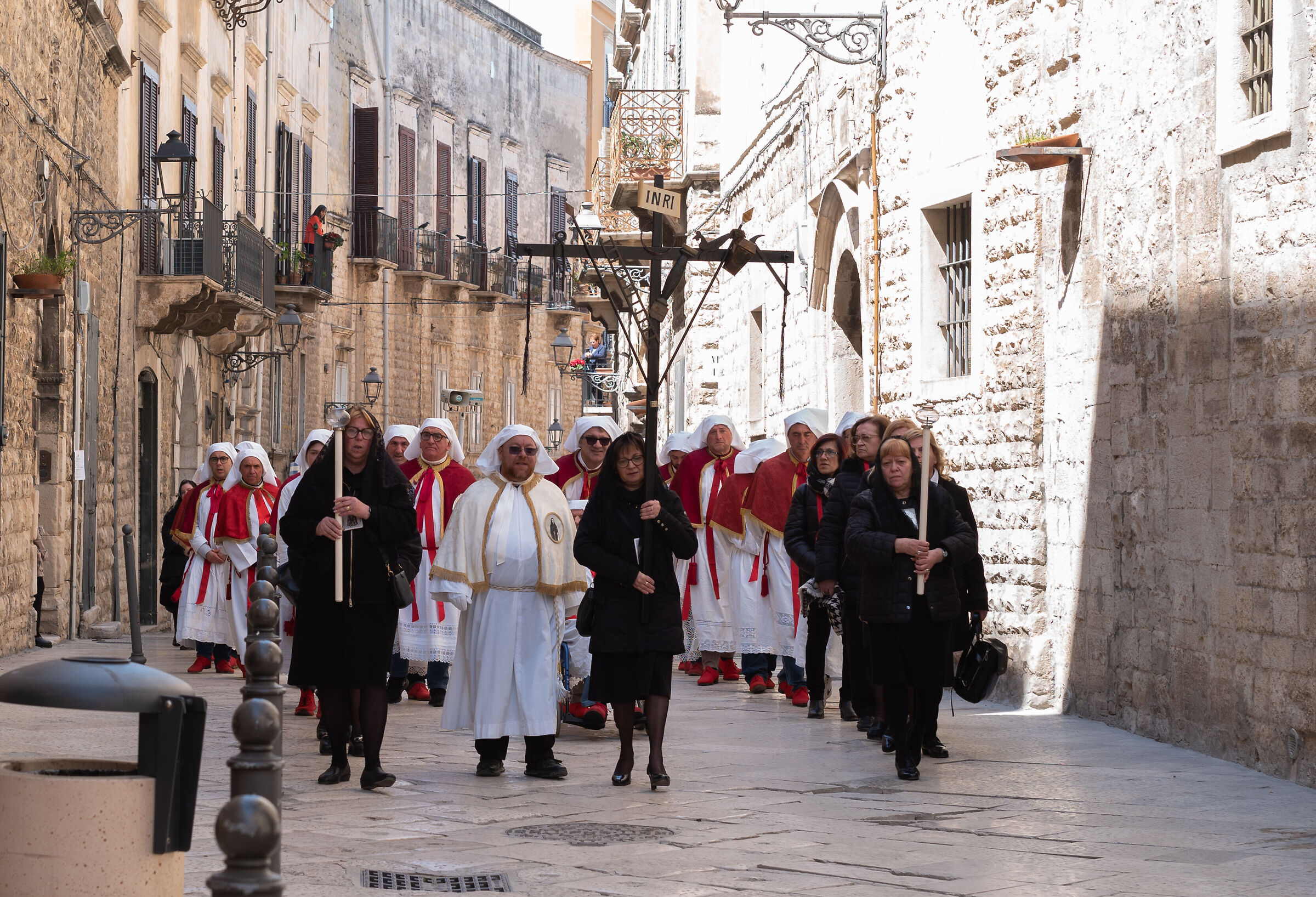 La processione 4