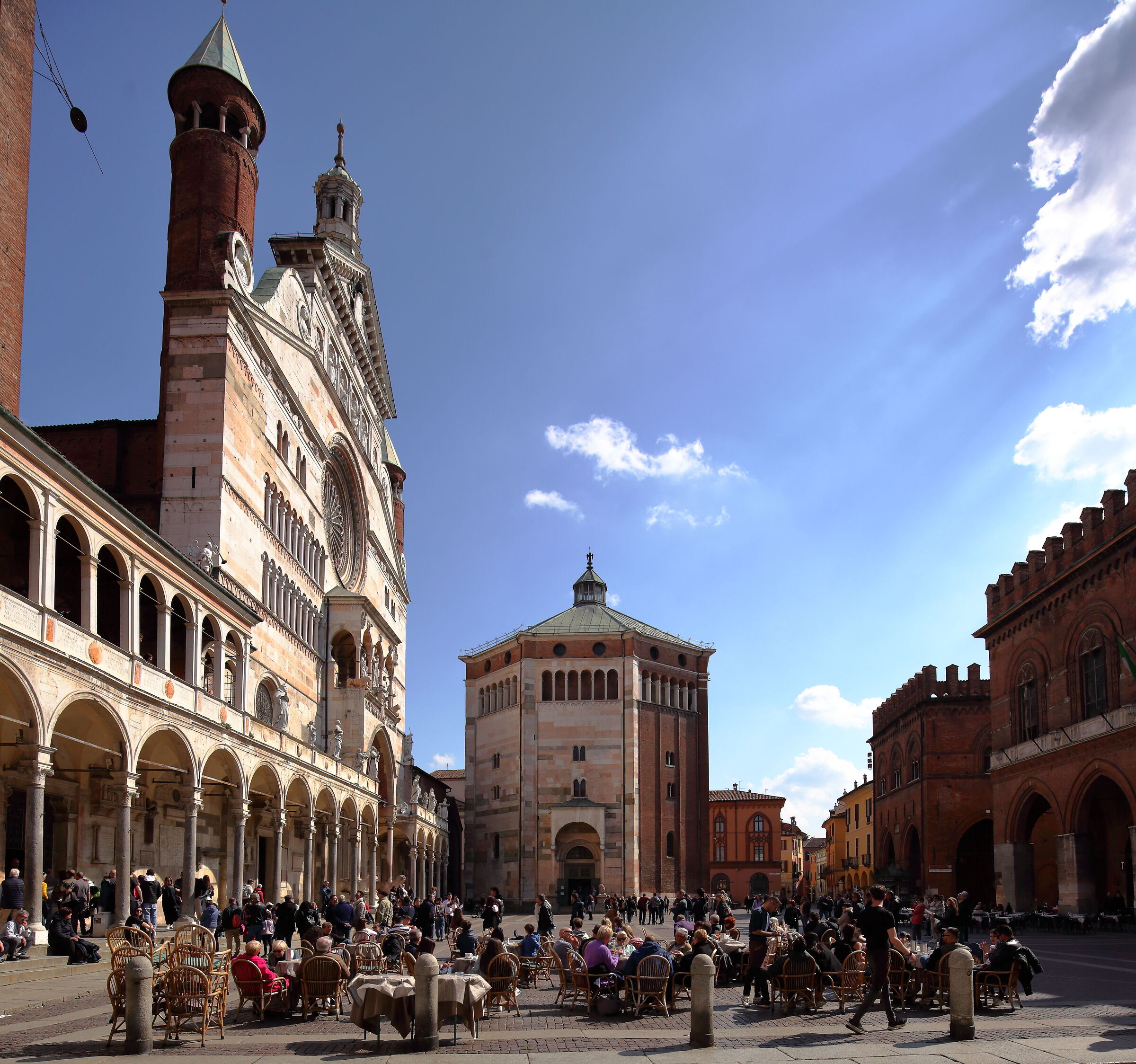 Pasqua in piazza Duomo