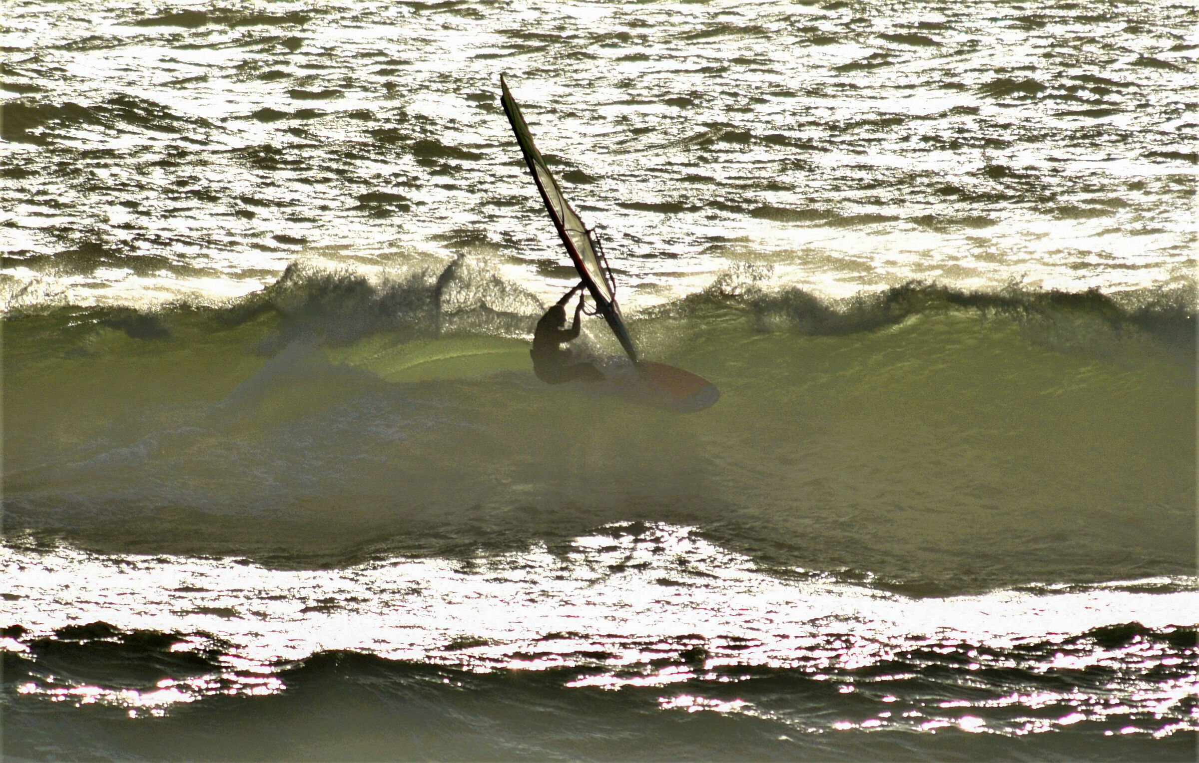 Windsurfing in Haakgat Cape Town