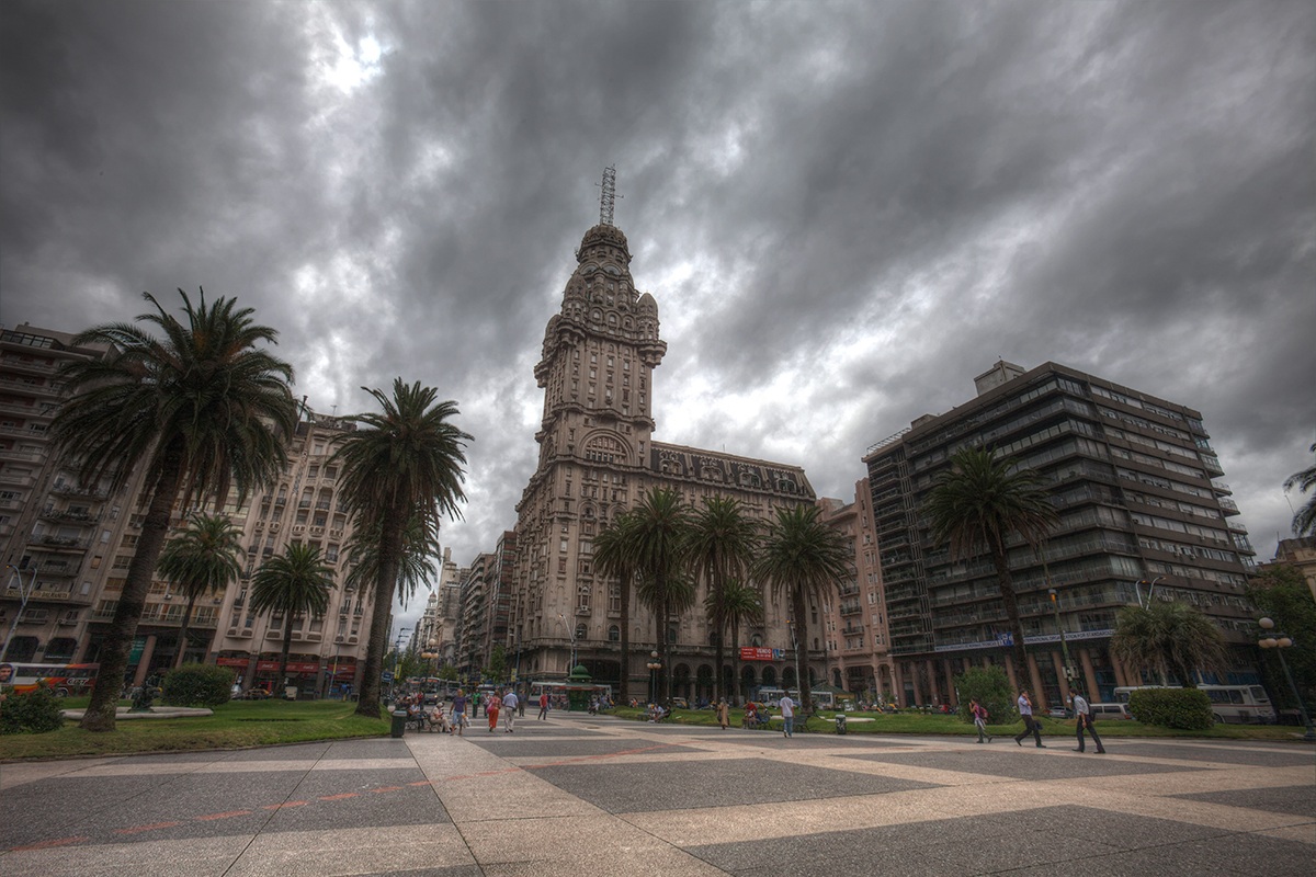 Plaza Independencia-Montevideo-Uruguay