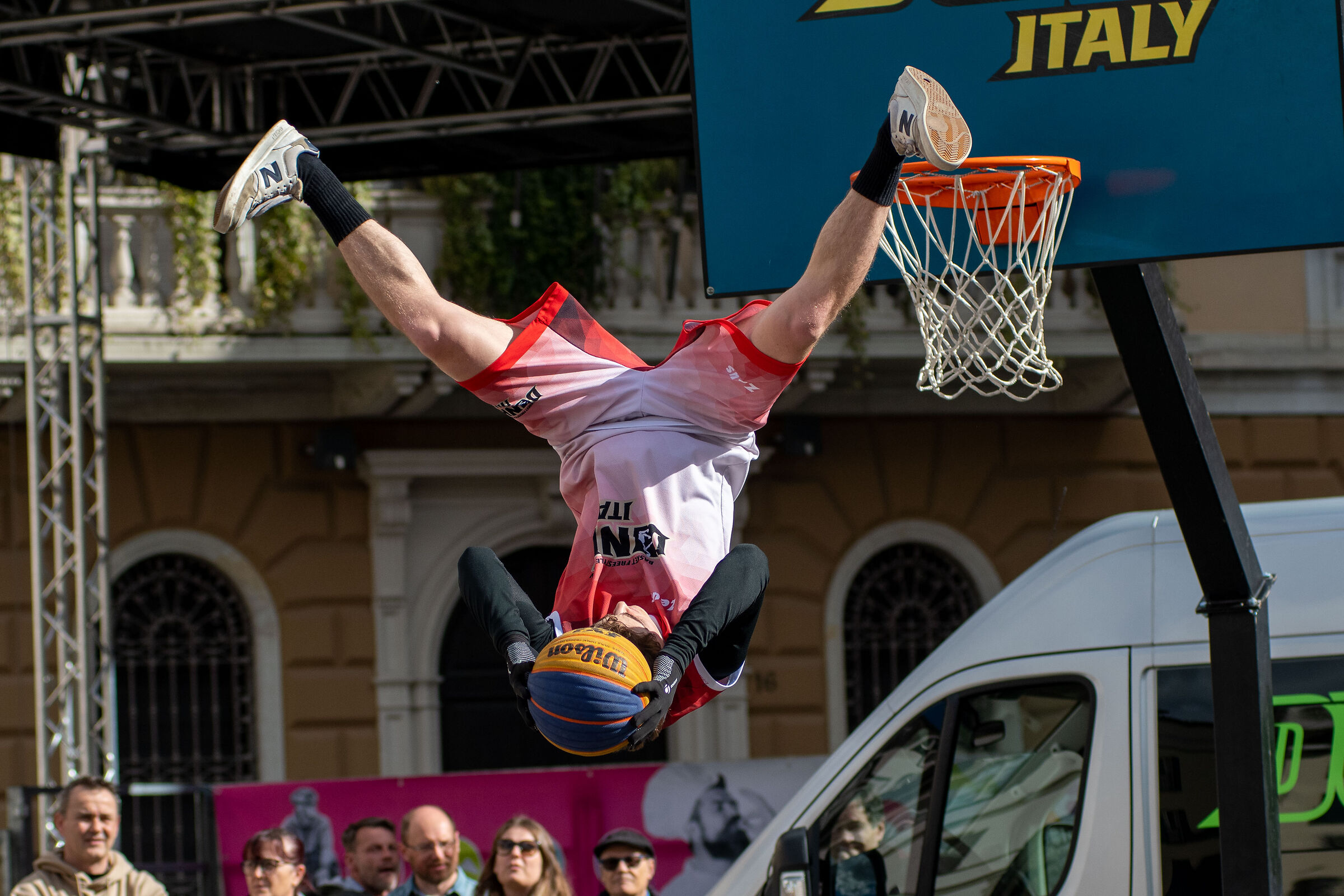 Basket Acrobatico Freestyle ( Dunk Italy )