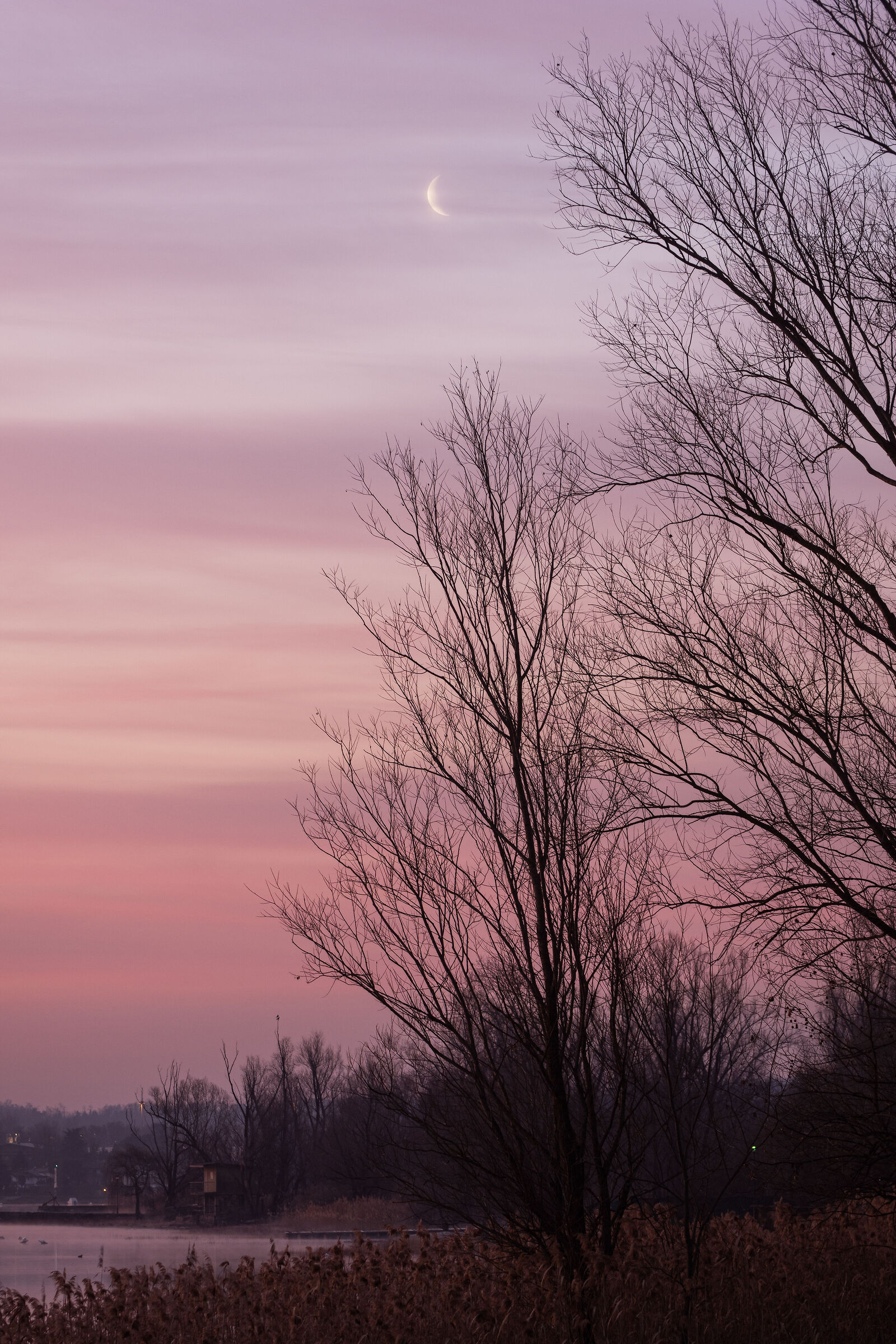 Sunrise at the beach of Pirolino - Dormelletto