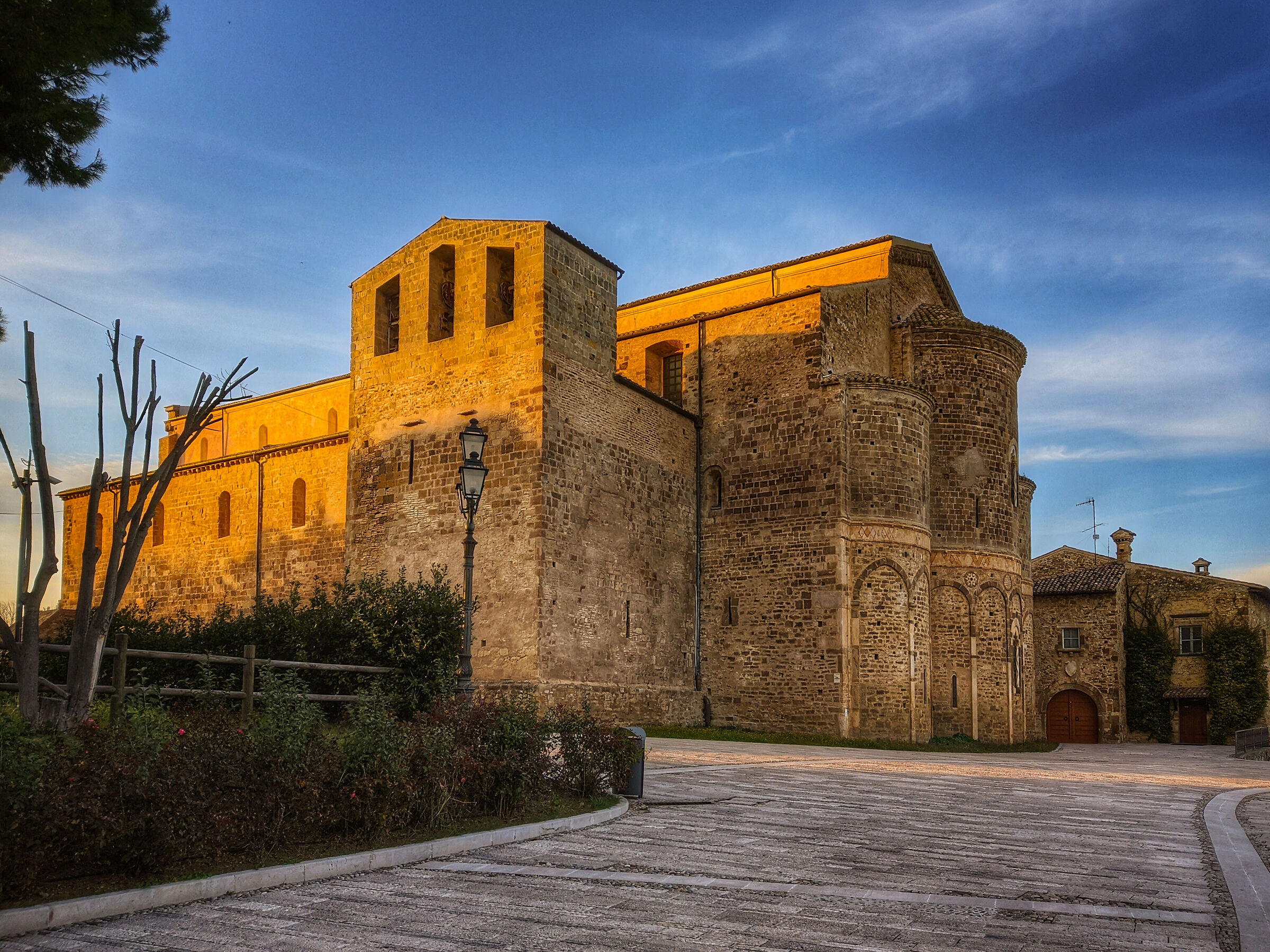 Abbey of San Giovanni in Venere (Fossacesia - CH)