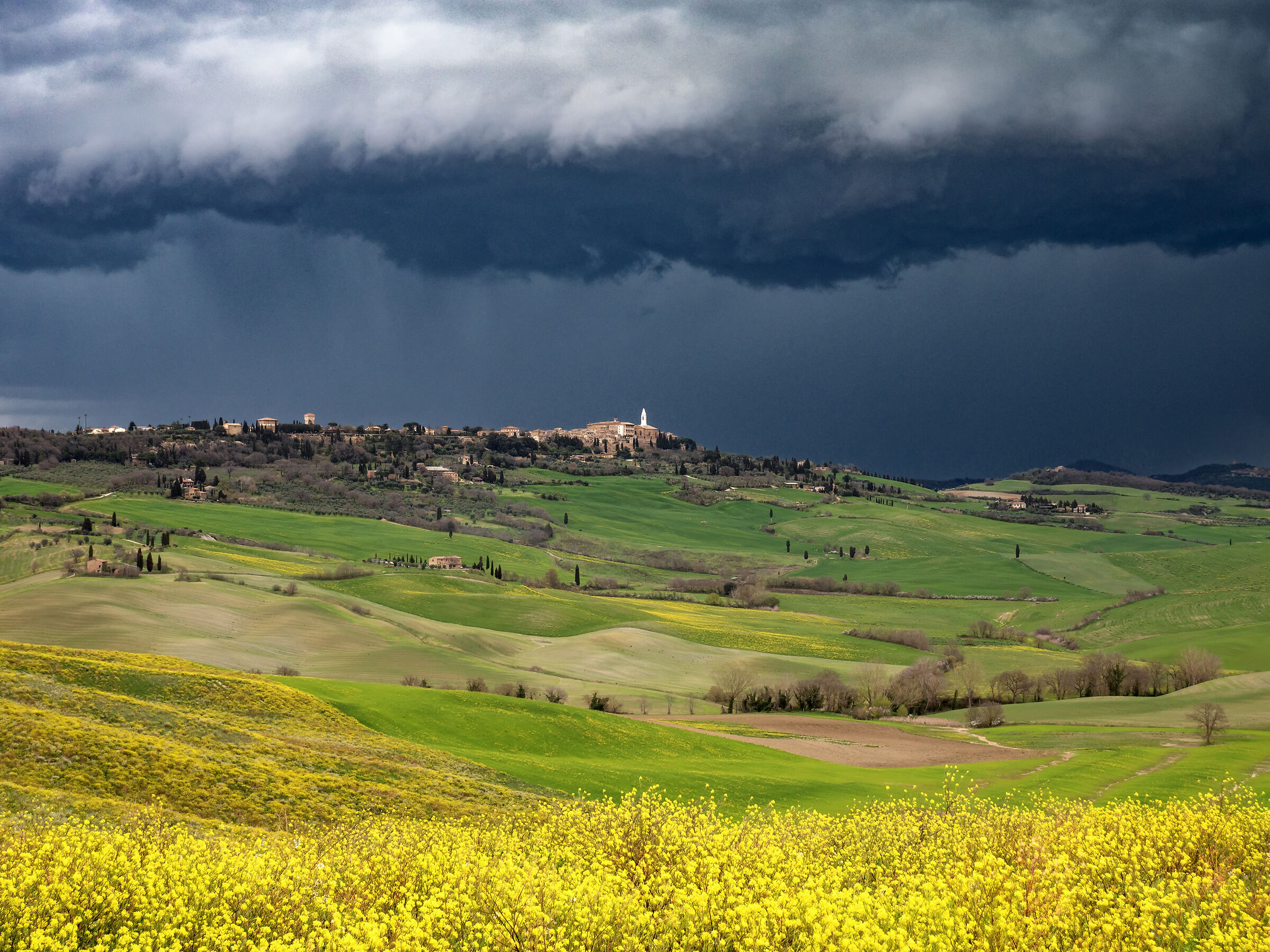 Storm on Pienza