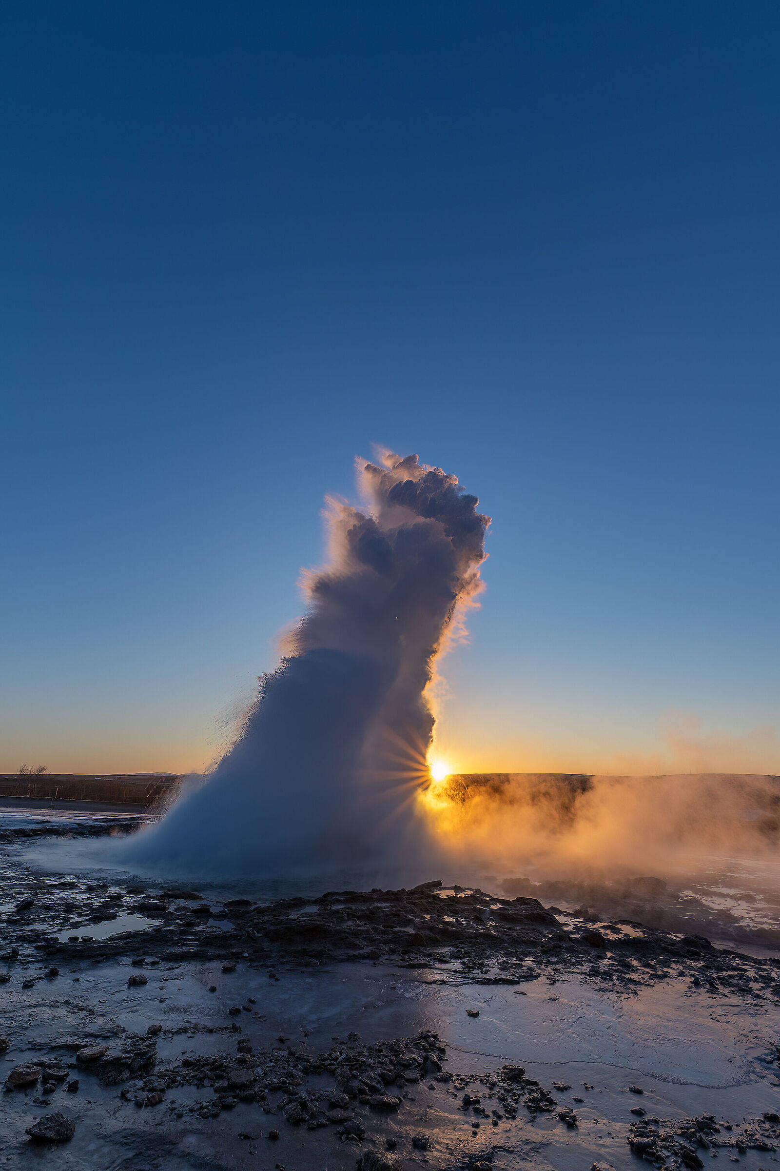 Geyser al sorgere del sole ( - 15 °C )
