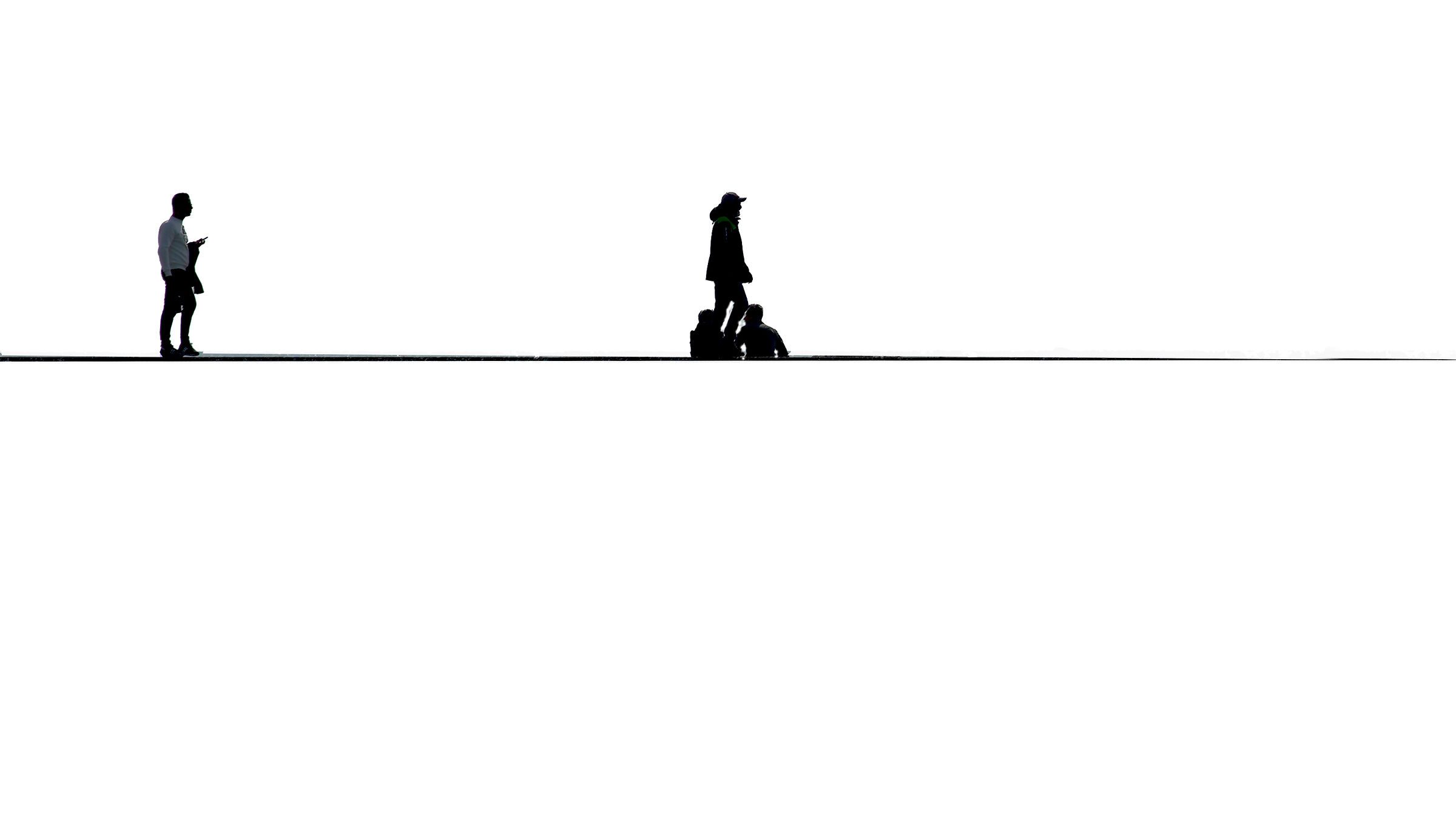 sentirsi al centro della scena o stare in disparte ?