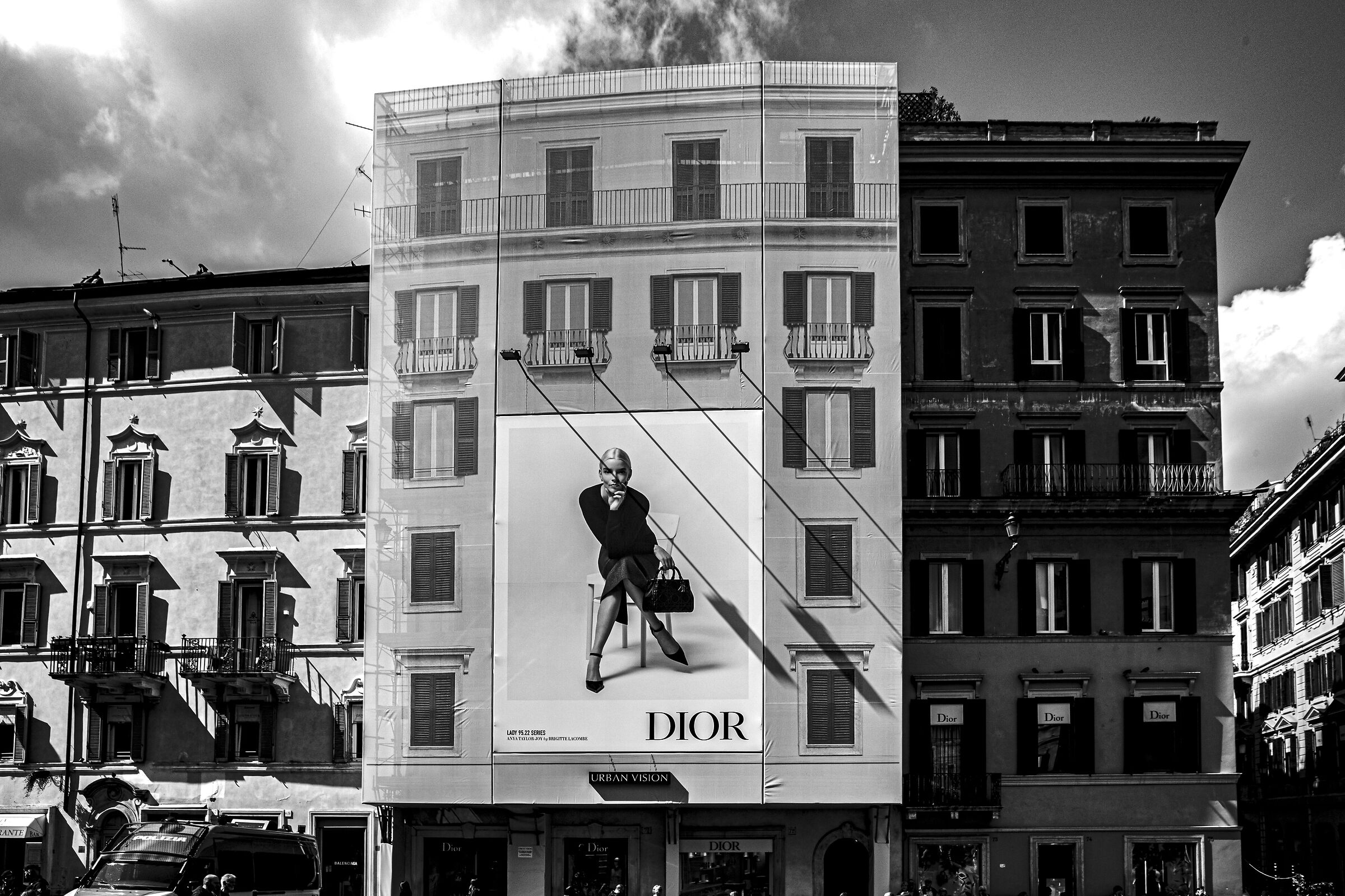 Dior