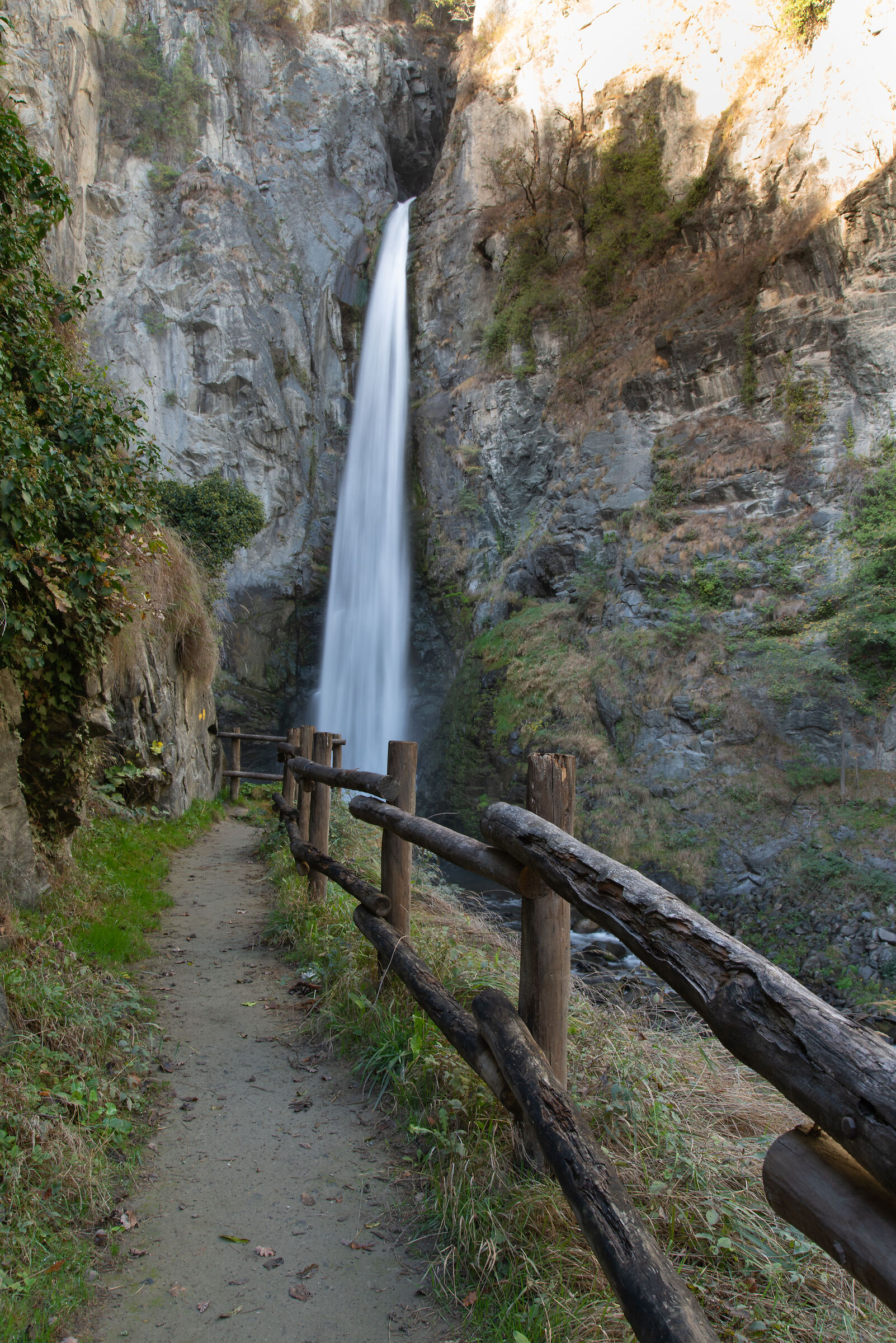 Isollaz Waterfall