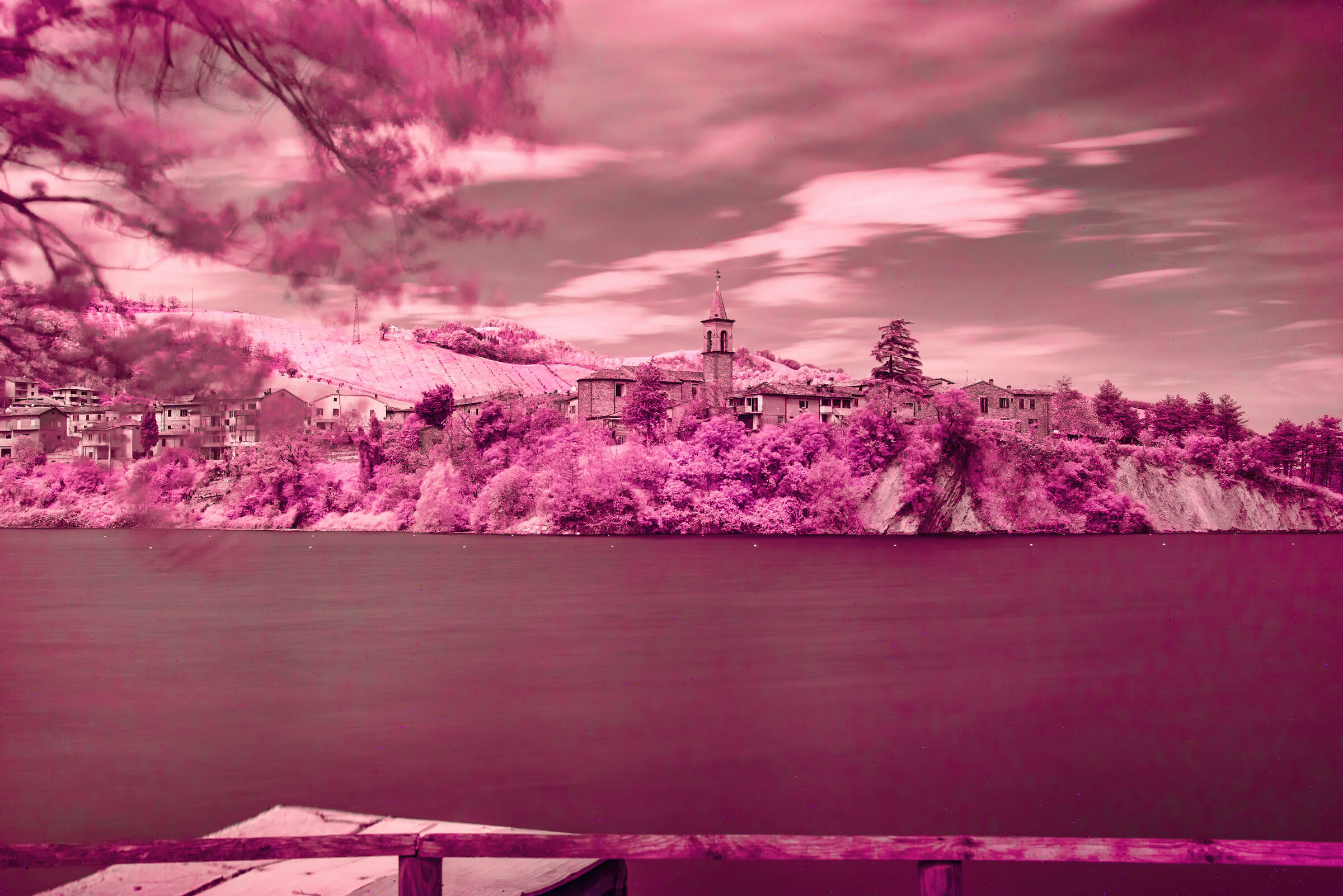 Lake Mercatale, Pesaro Urbino.