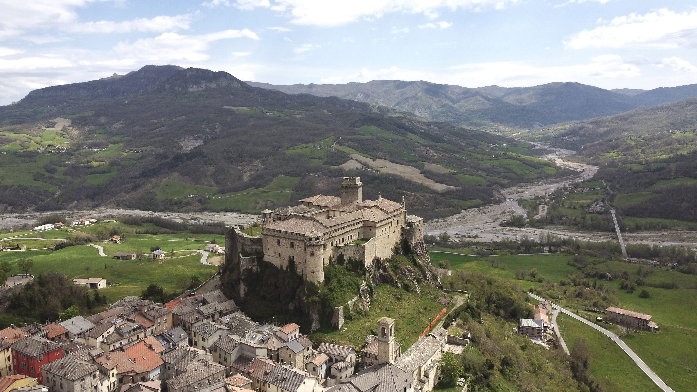 Castello di Bardi