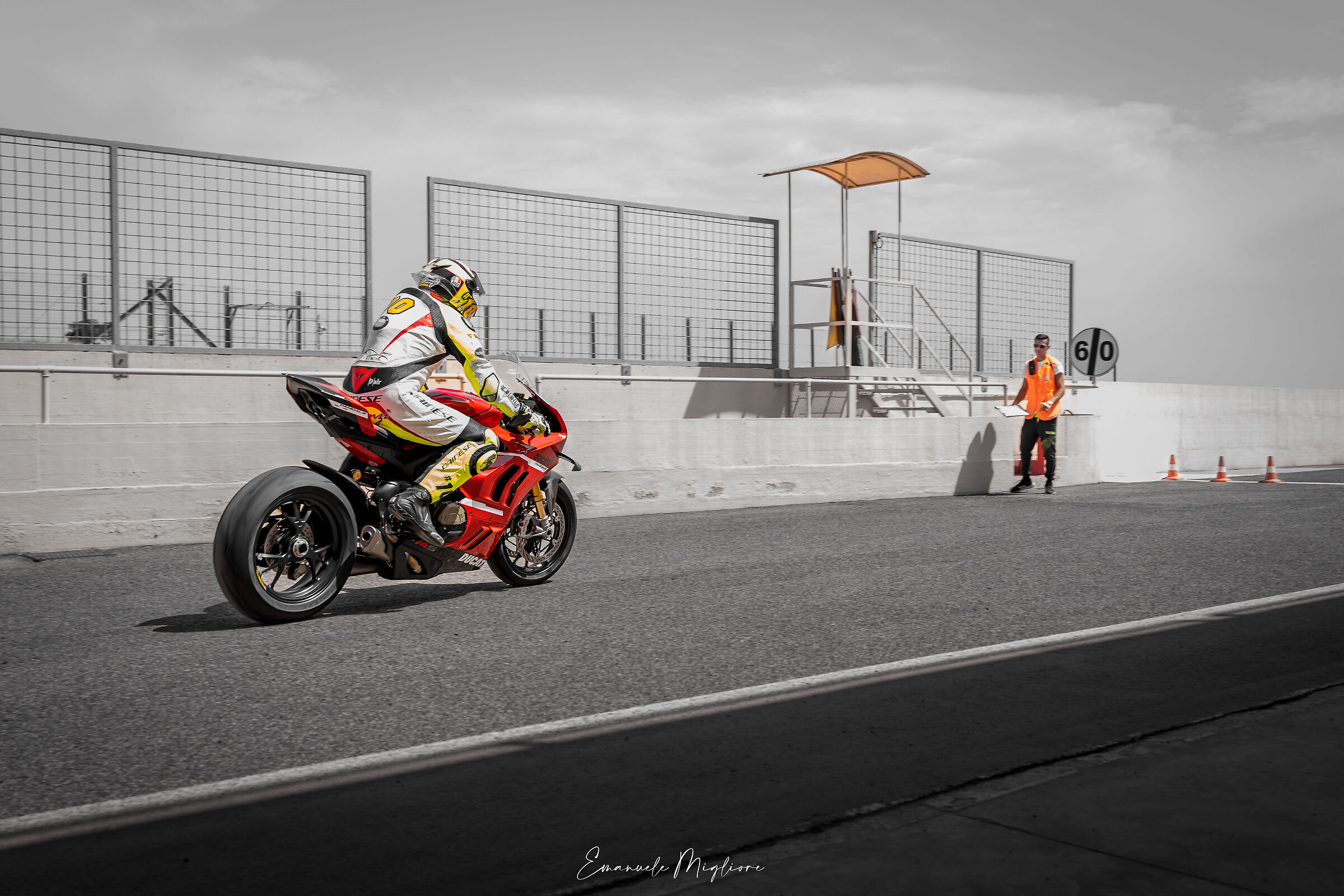 Prove libere presso l'autodromo di Mores (ss)